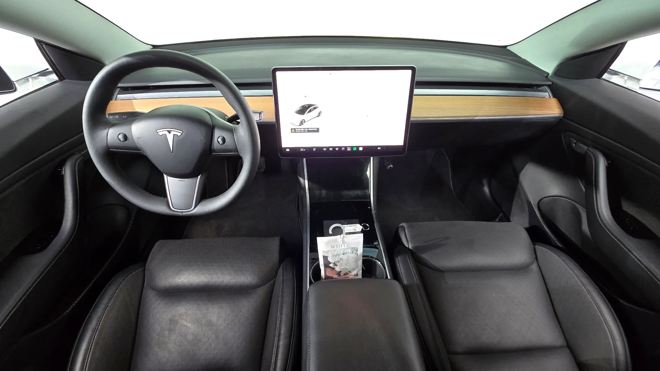 Tesla 3 AWD 2020 4/5