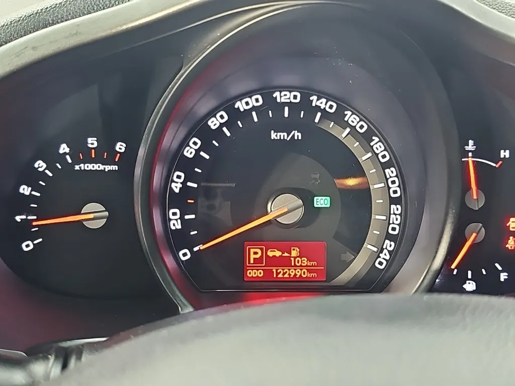 Kia R 2WD TLX 2012 4/5