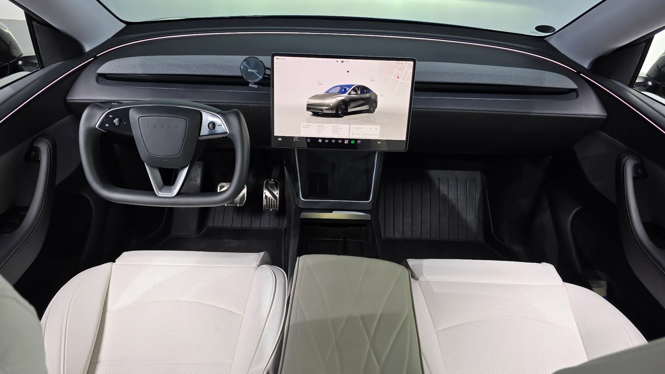 Tesla Y RWD 2025 4/5