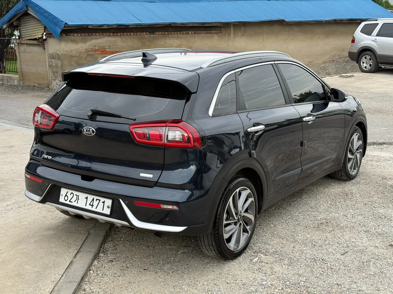 Kia Niro 2017 3/5