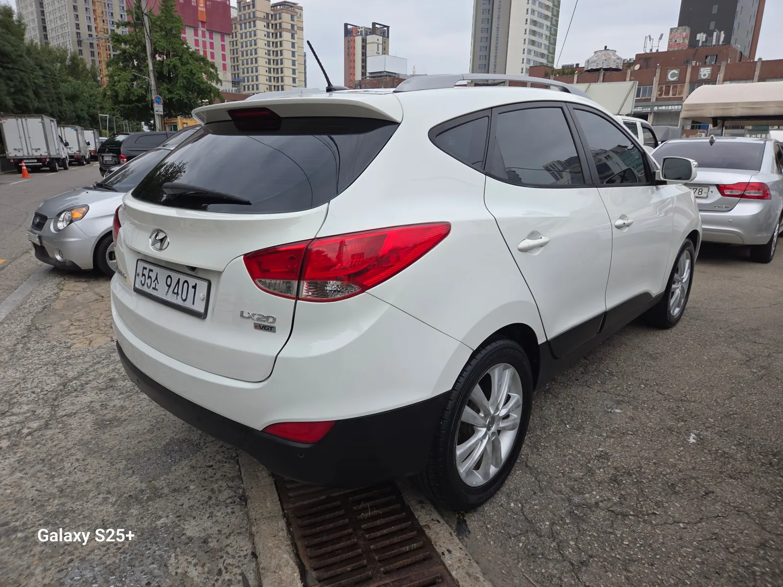 Hyundai ix 2WD LX20 2012 3/5