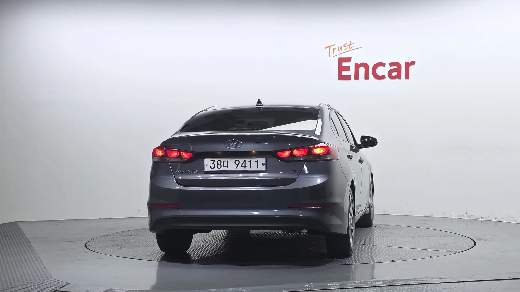 Hyundai AD 1.6 GDI 2017 3/5