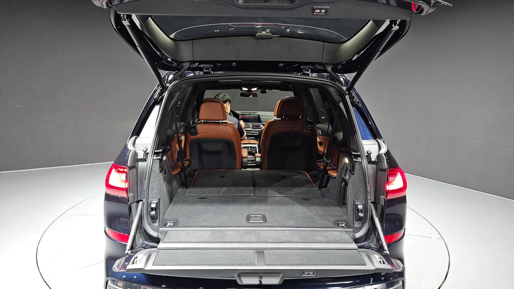 BMW X7 (G07) xDrive 40i M 6 2022 40/41