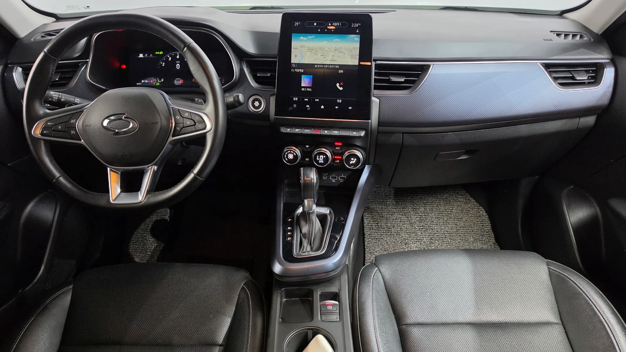 Renault Korea XM3 1.6 GTe LE Plus 2020 4/5