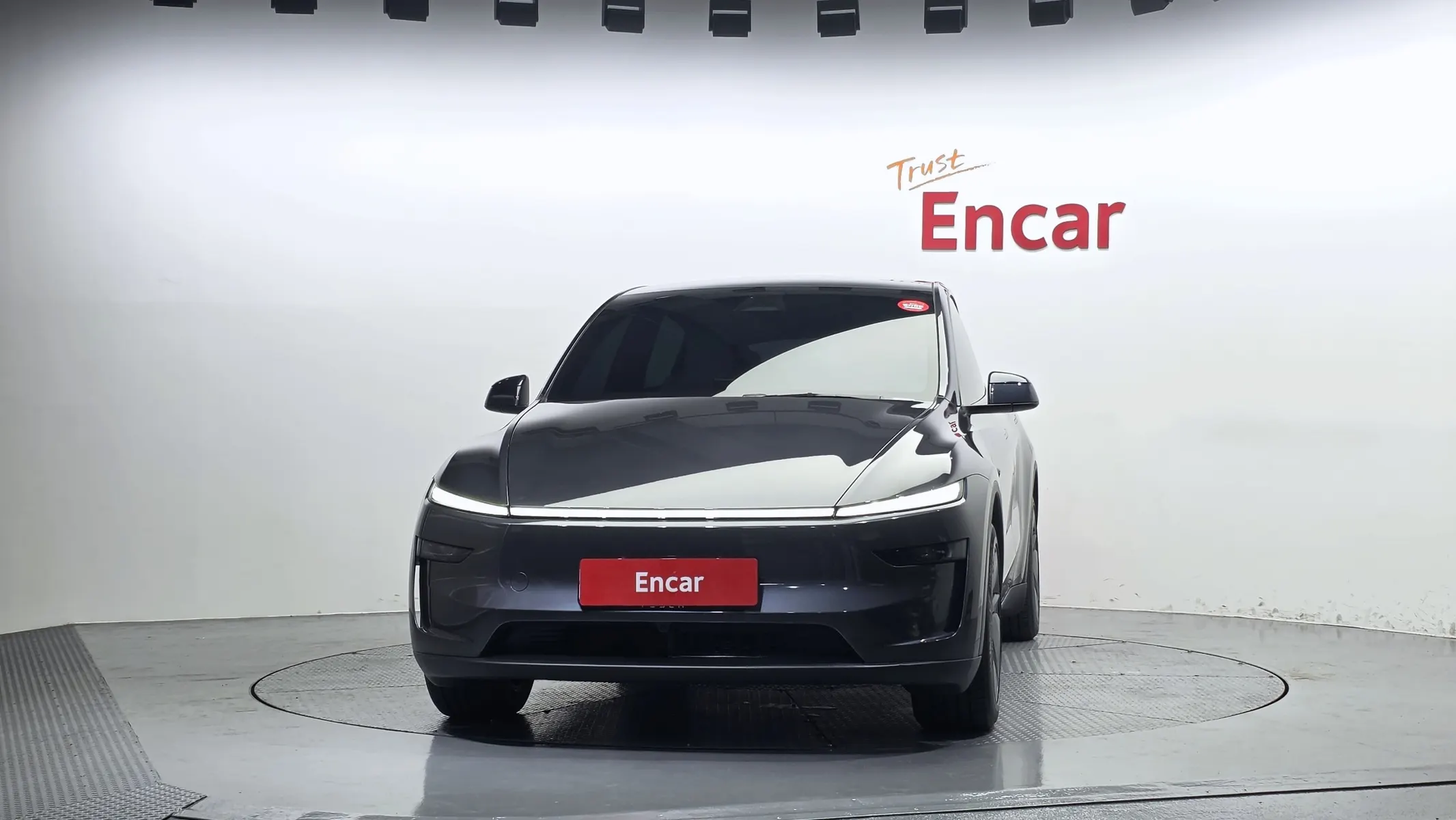 Tesla Y RWD 2026 3/38