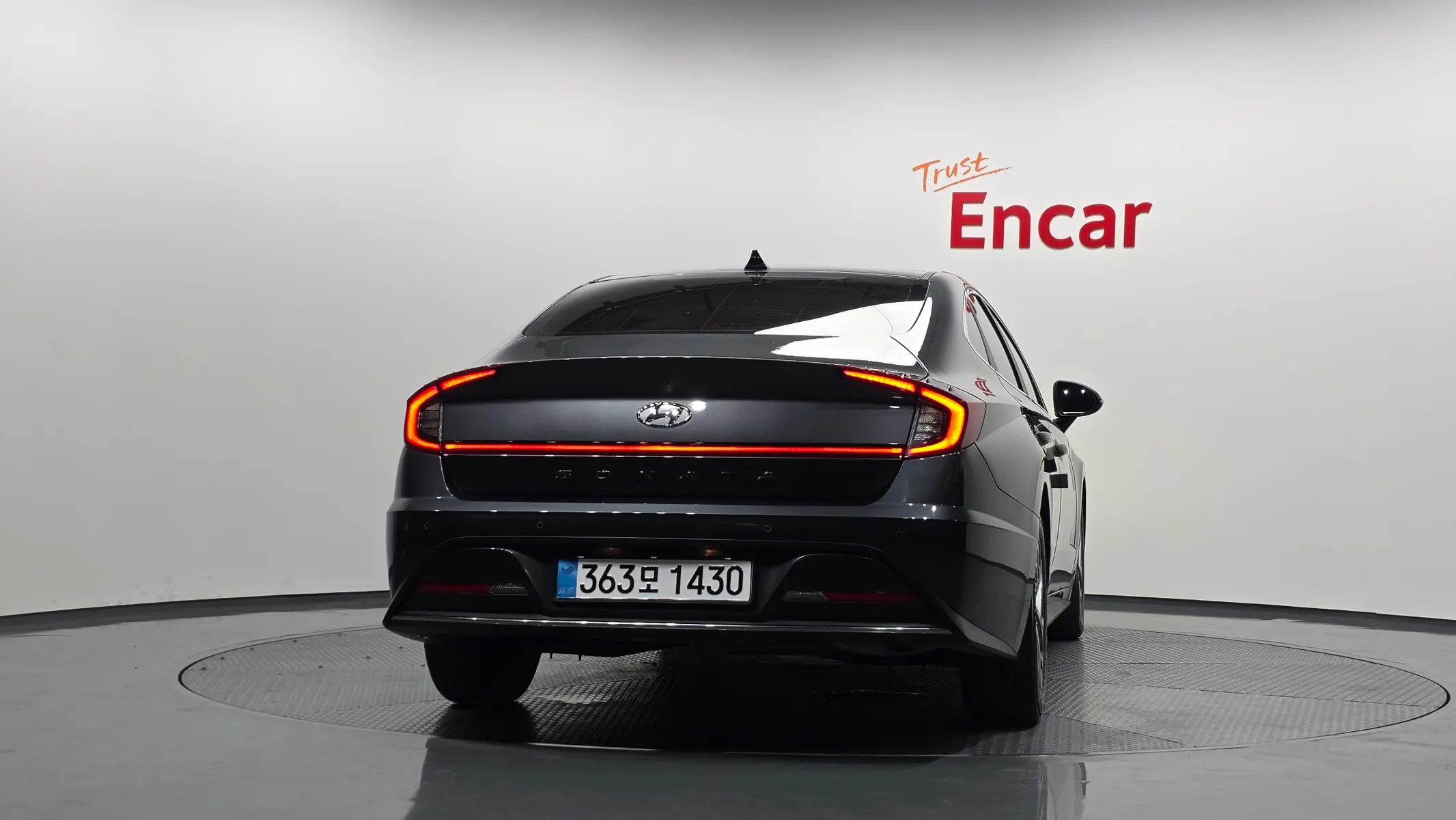 Hyundai (DN8) 2.0 LPG 2022 3/5