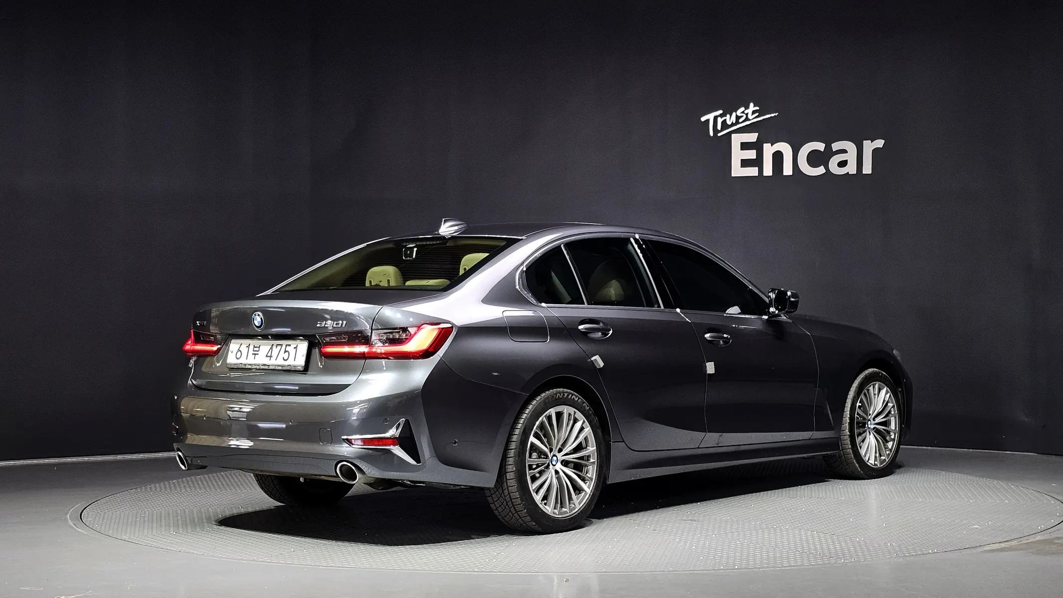 BMW 3 Series (G20) 330i xDrive 2019 2/34