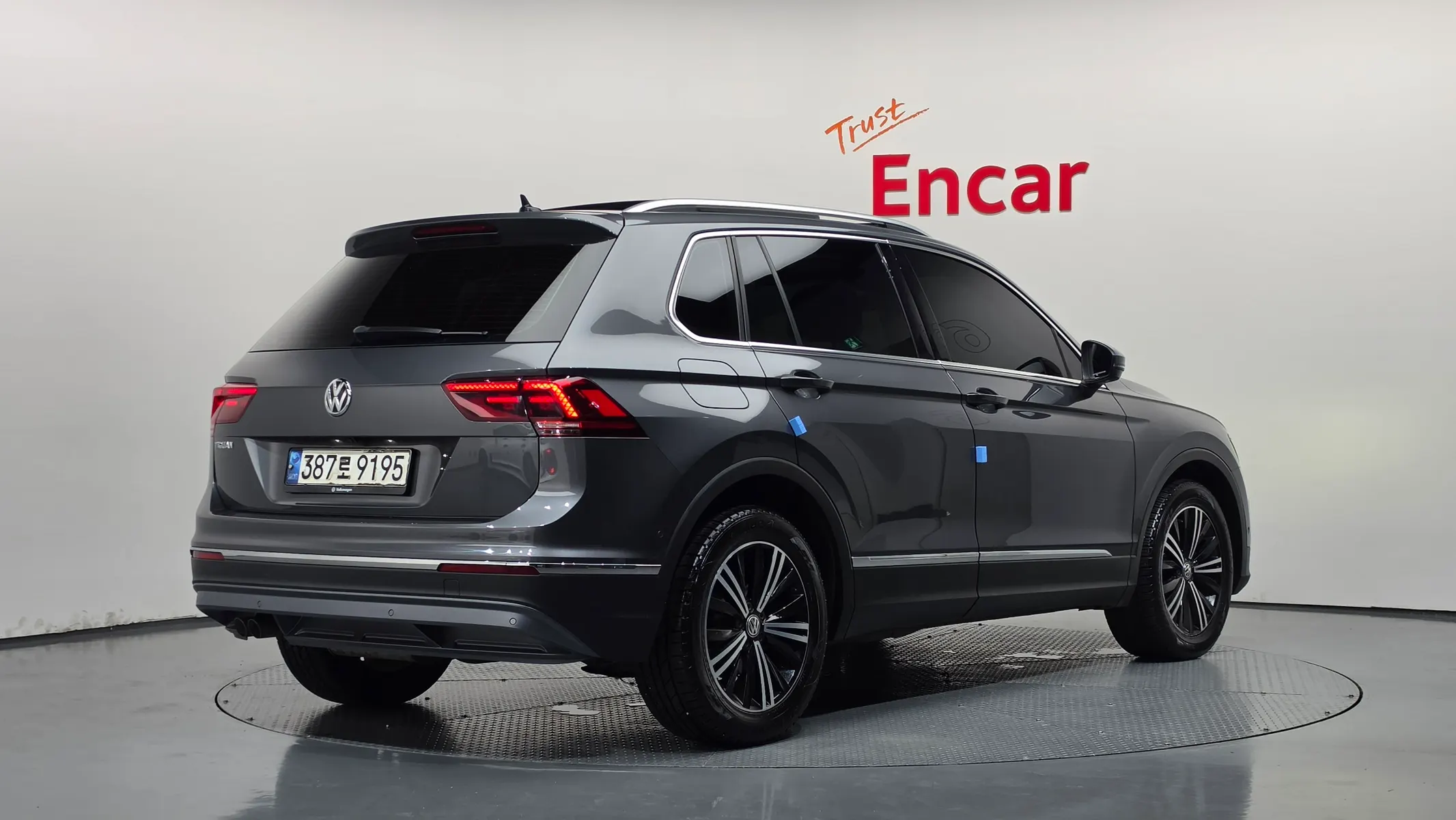 Volkswagen 2 2.0 TDI 2020 2/21