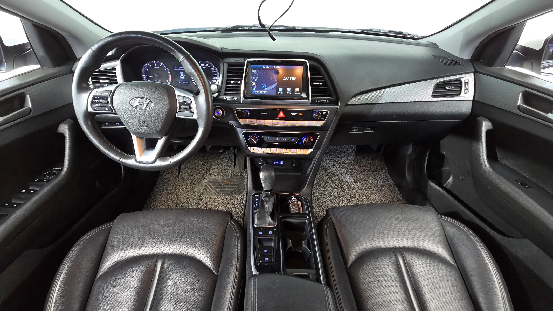 Hyundai 쏘나타 라이즈 2.0 2018 4/5