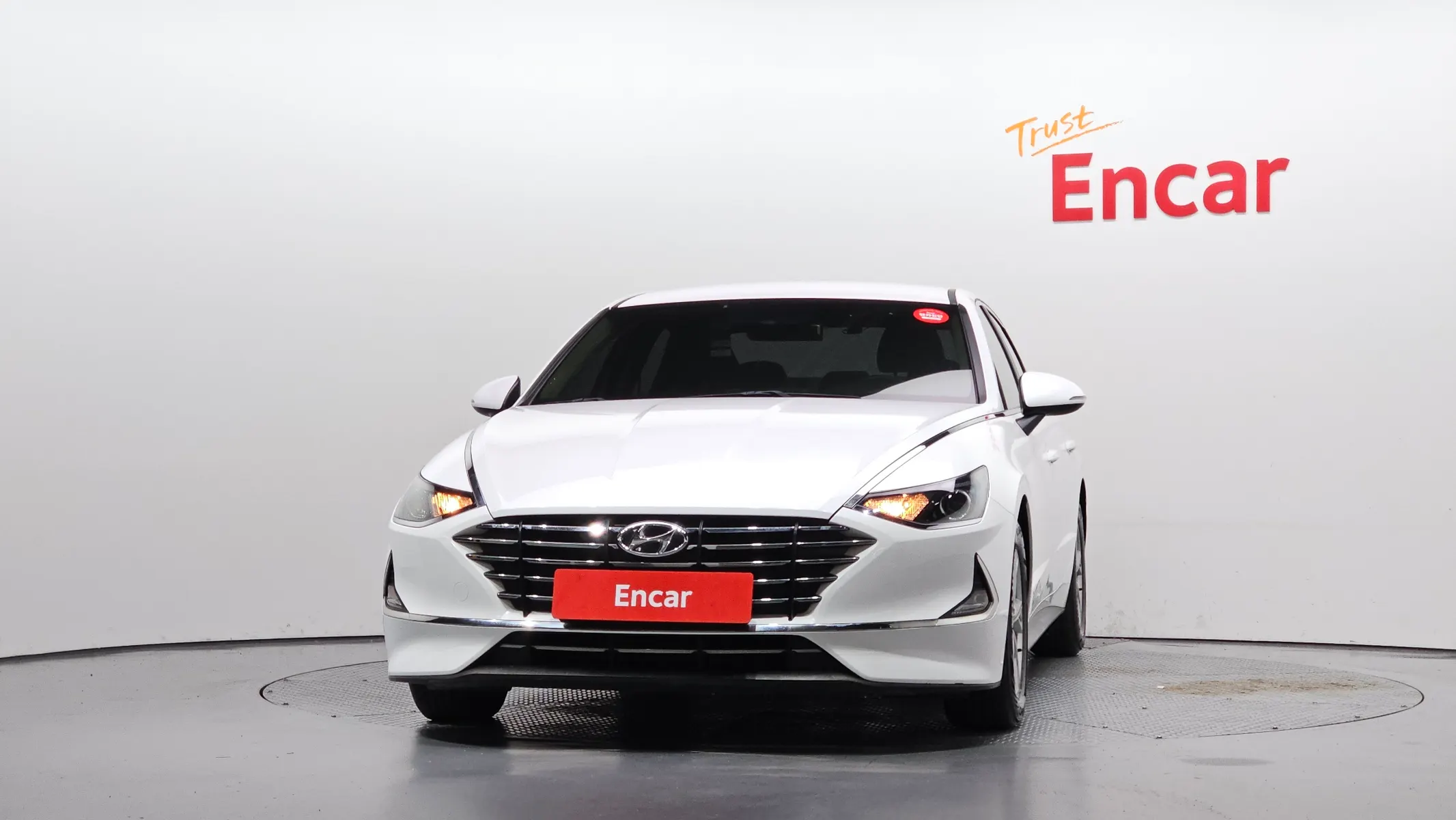 Hyundai (DN8) 2.0 LPG() 2019 2/5