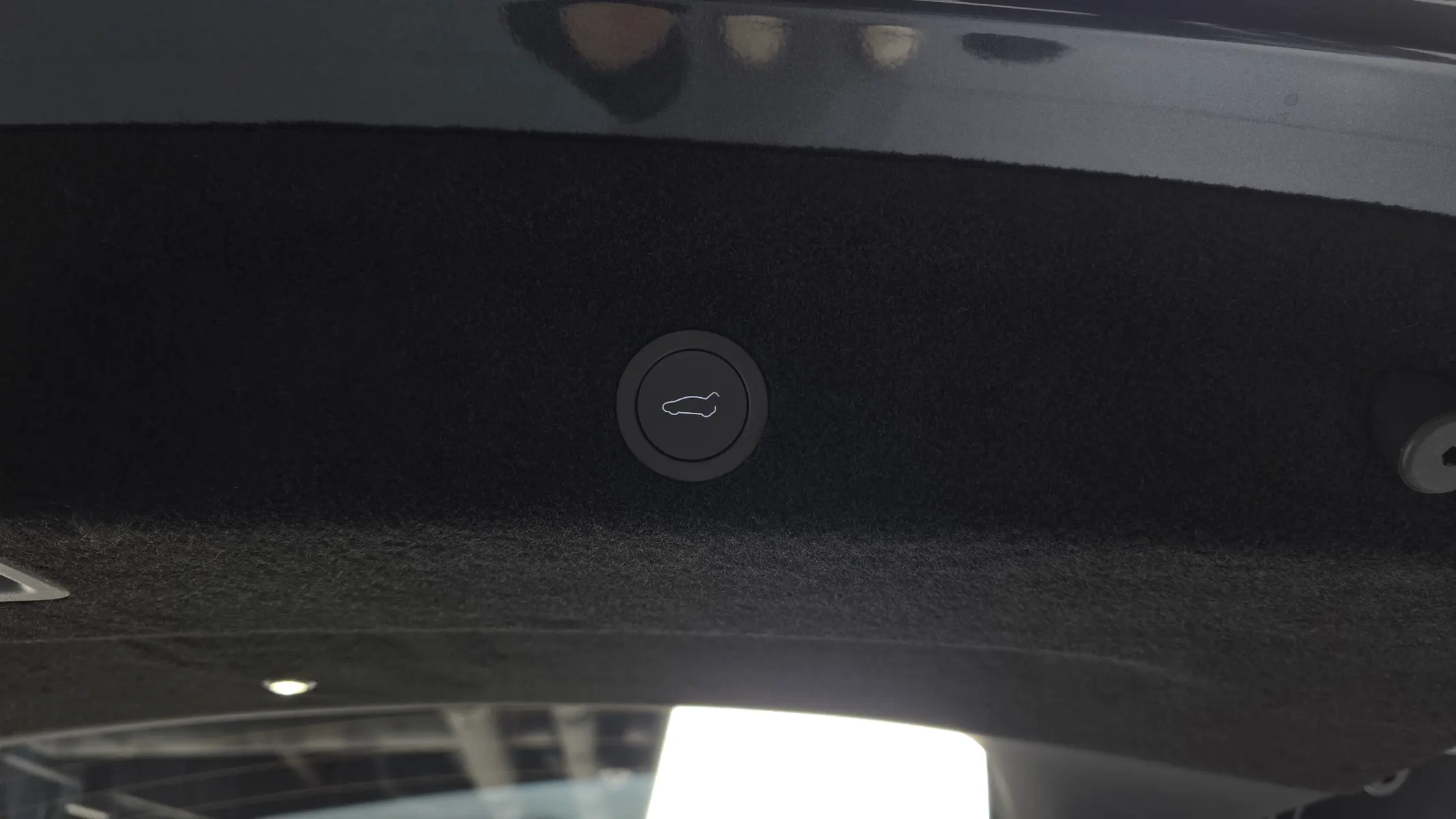 Tesla Y L AWD 2026 32/33