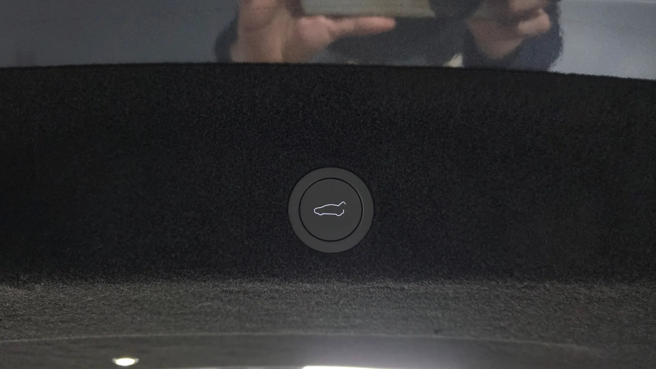 Tesla Y L AWD 2026 32/33