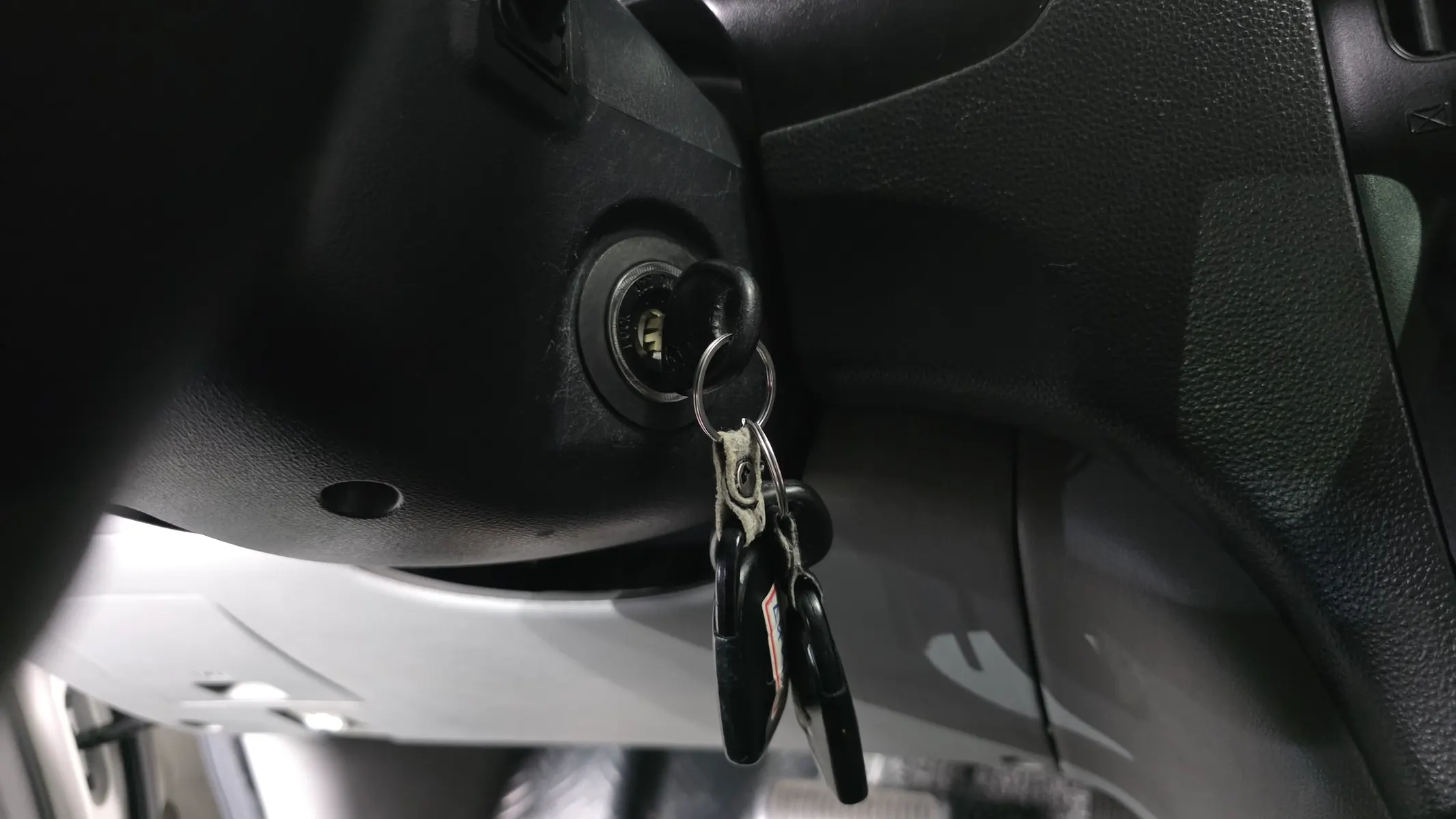 Hyundai Grand Starex 5 2013 30/31