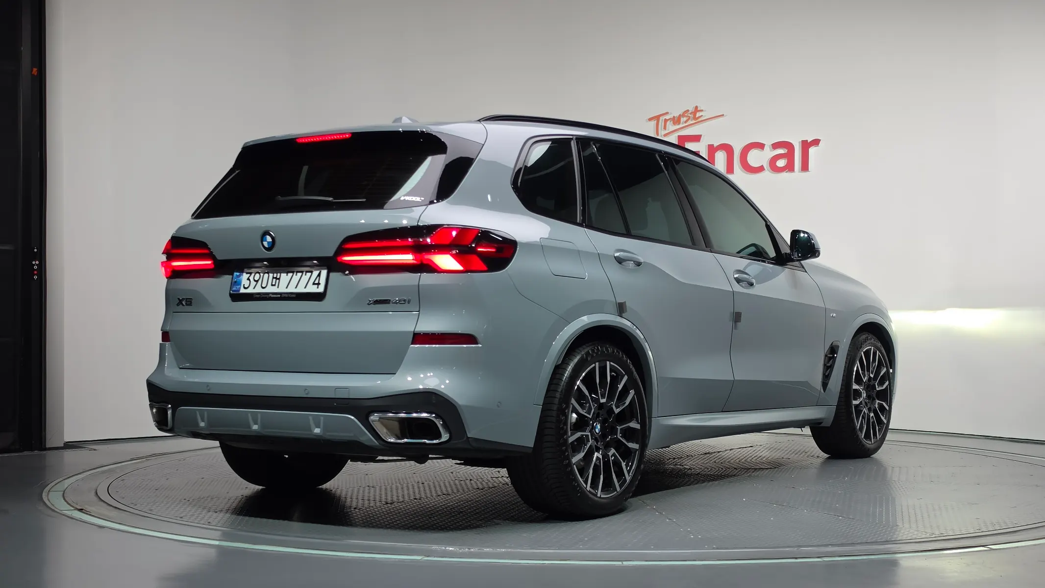 BMW X5 (G05) xDrive 40i M 2024 2/34