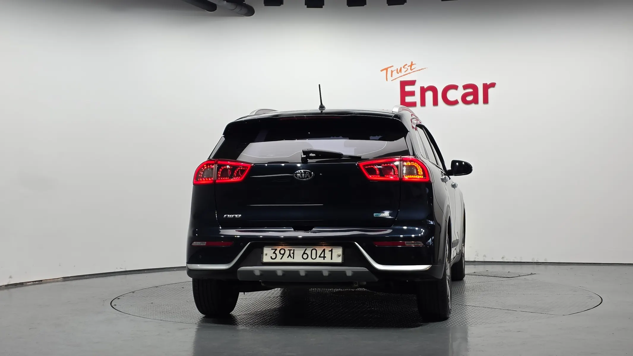 Kia Niro 2017 3/5