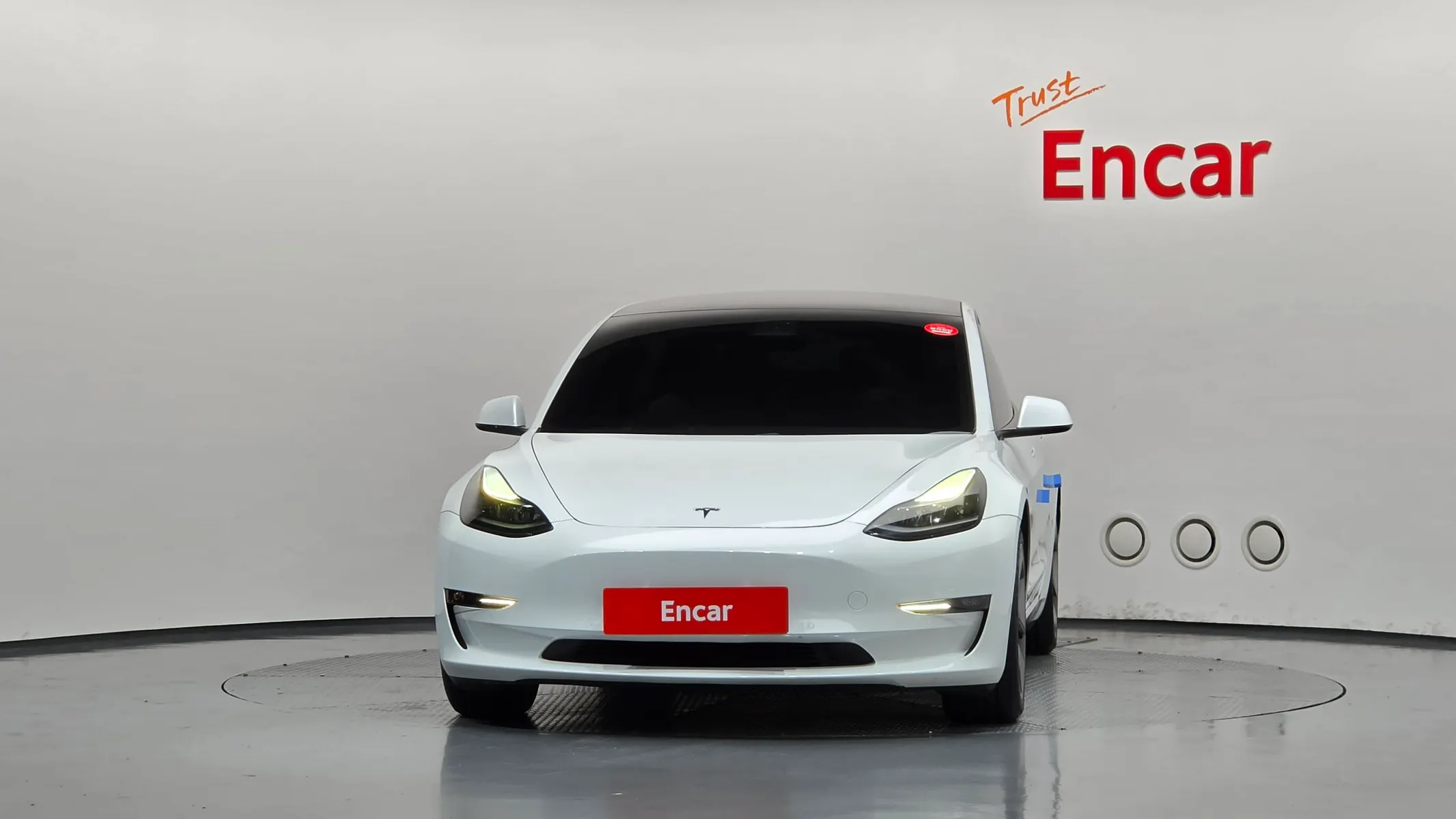 Tesla 3 AWD 2021 2/5