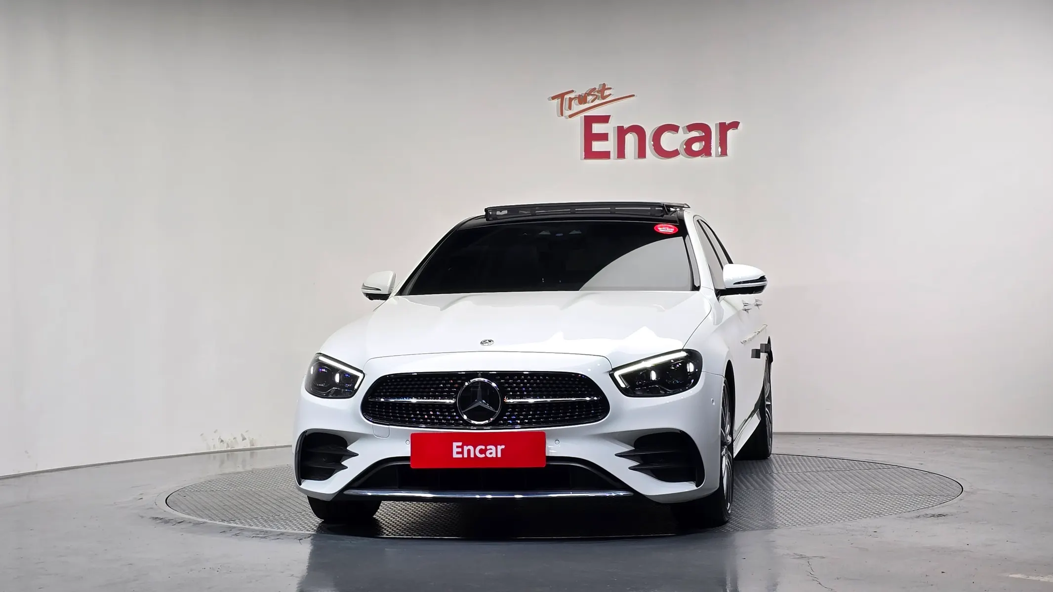 Mercedes-Benz E-Class W213 E350 4MATIC AMG Line 2022 3/33