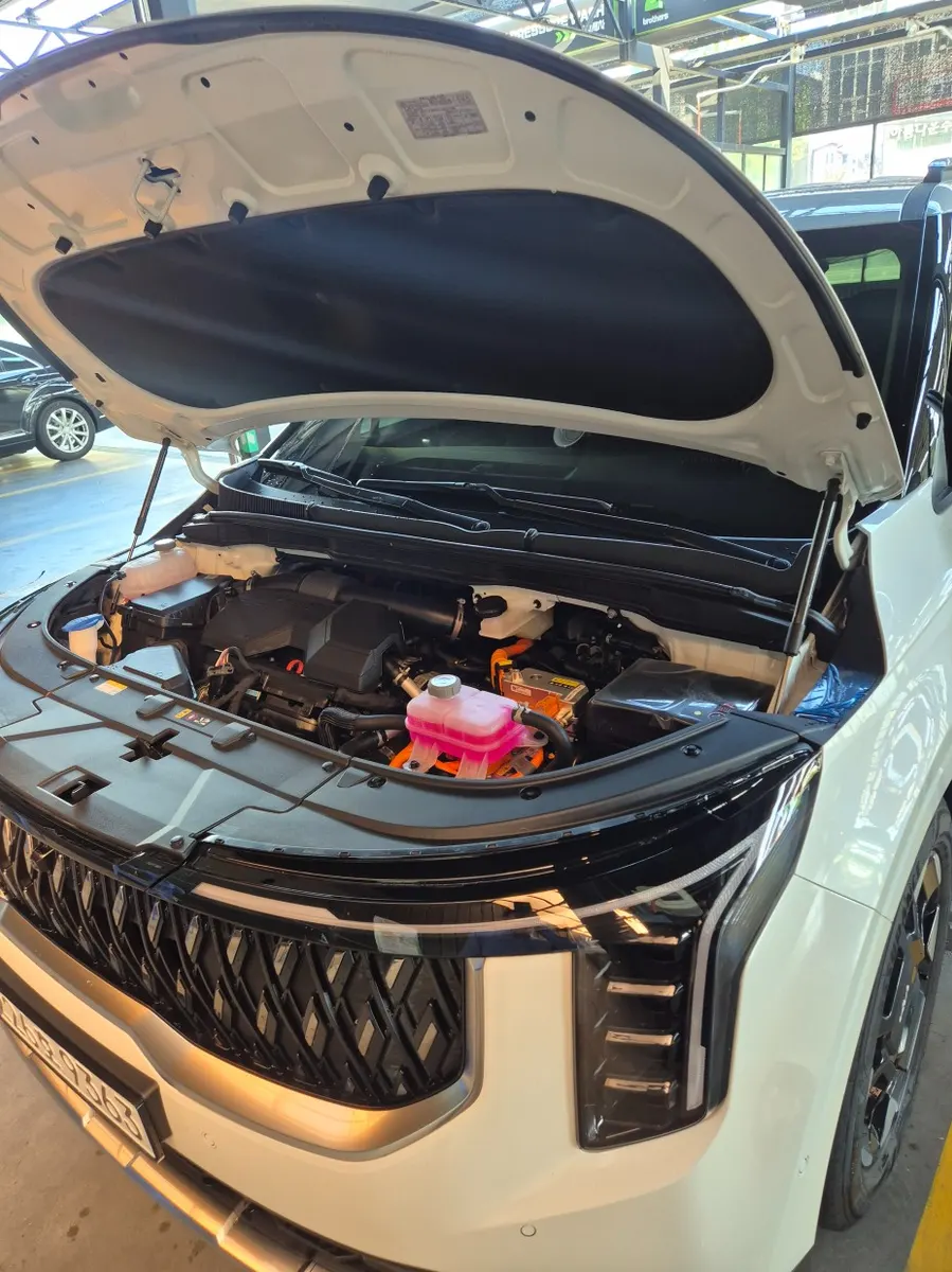 Kia 4 HEV 9 2026 11/12