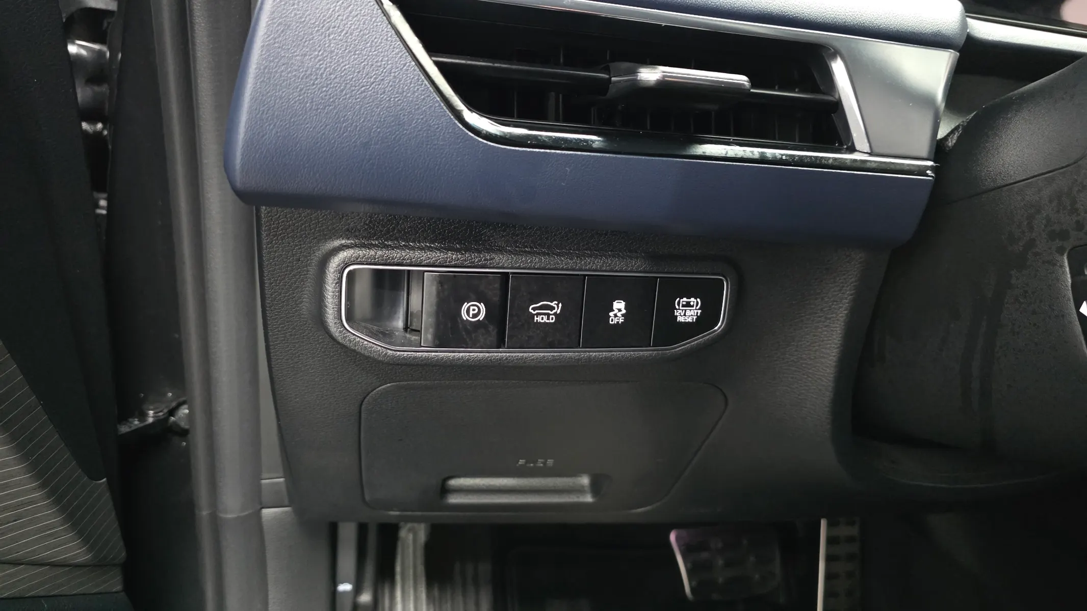 Kia K8 2024 34/35