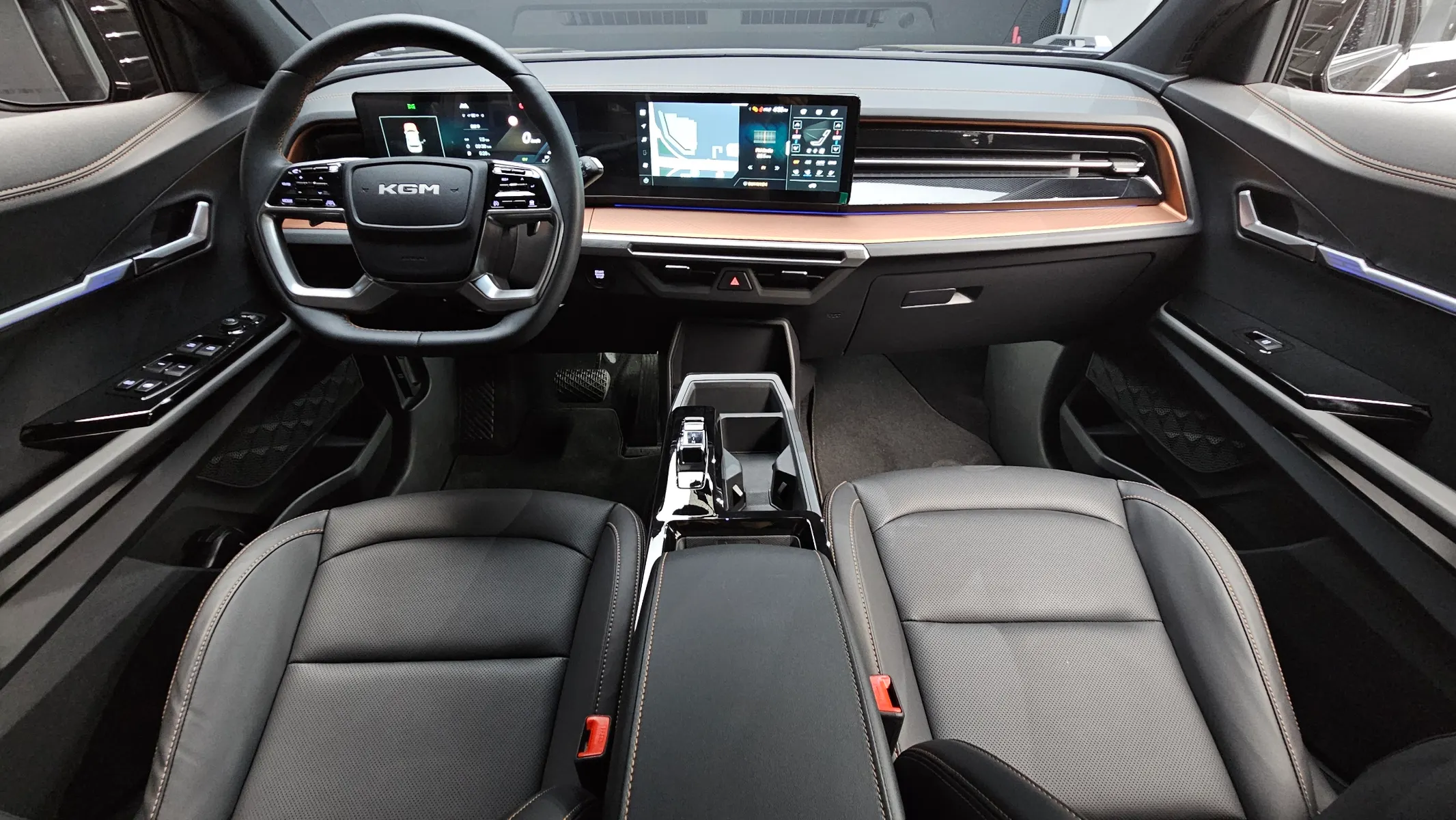 KG Mobility 토레스 HEV 1.5 2WD 2025 4/5