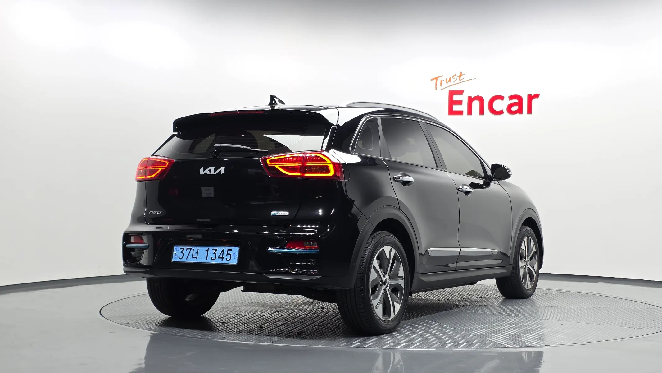 Kia EV 2022 2/32