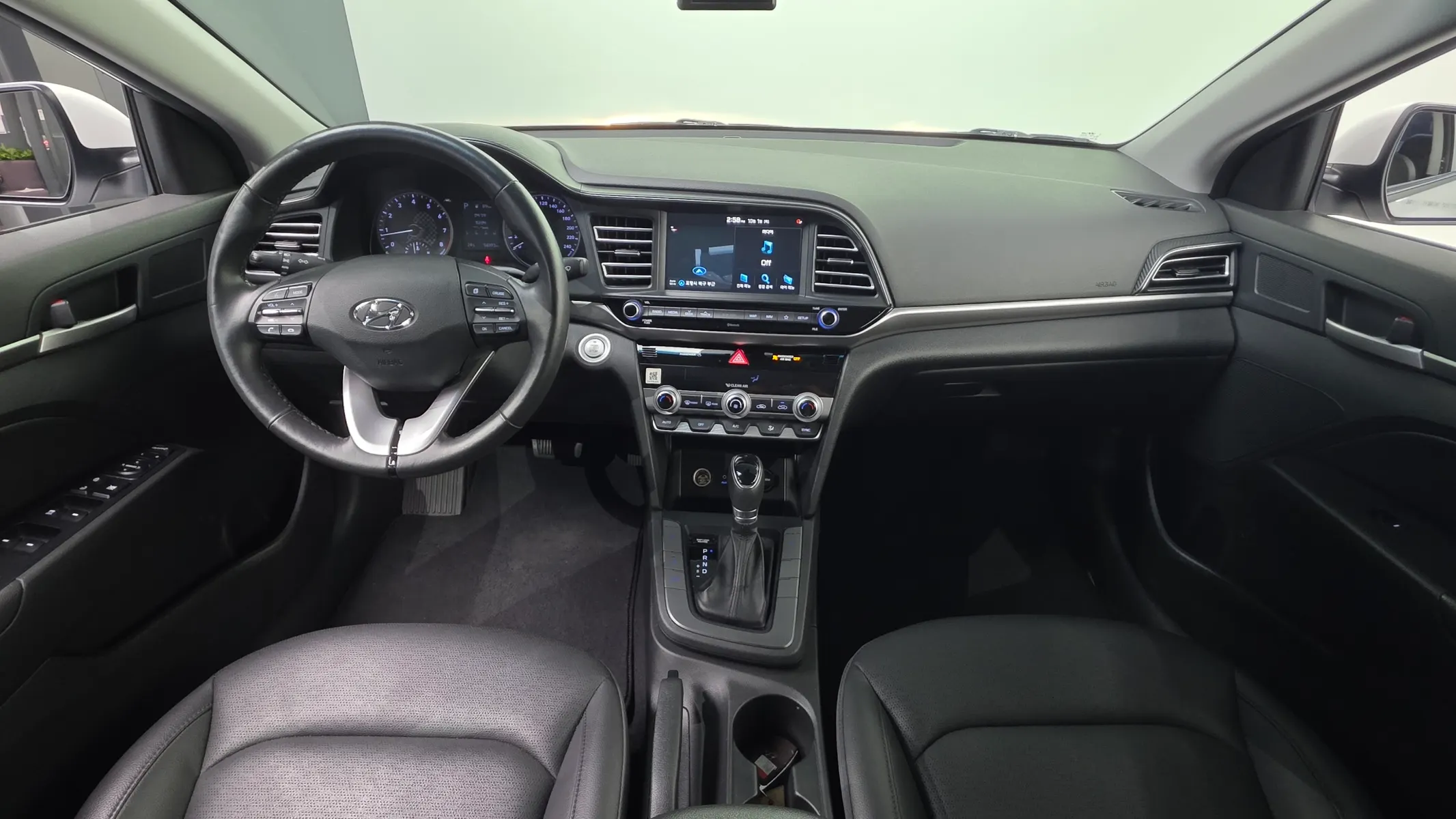 Hyundai AD 1.6 2019 4/5