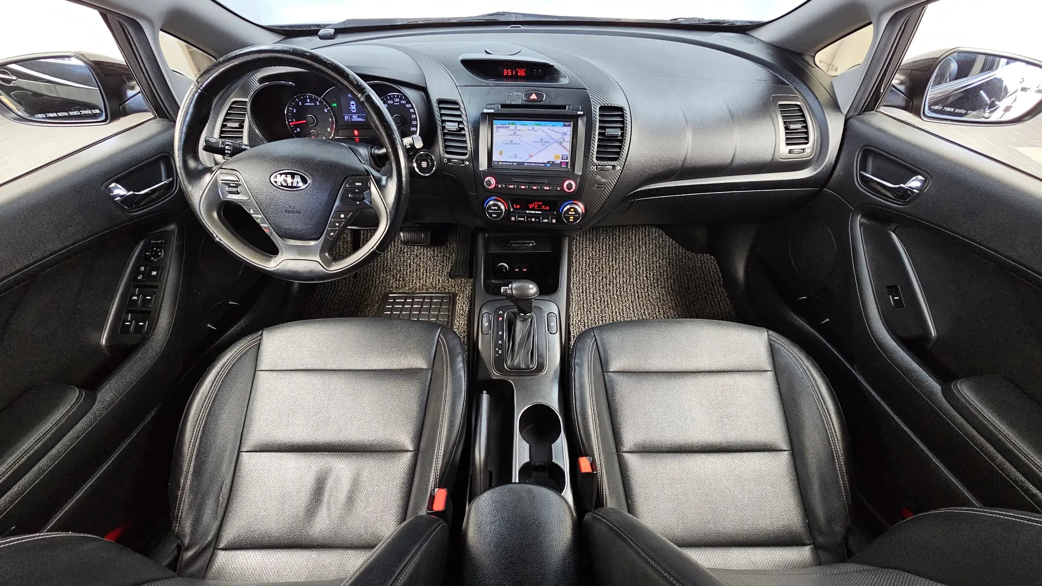 Kia K3 2013 4/5