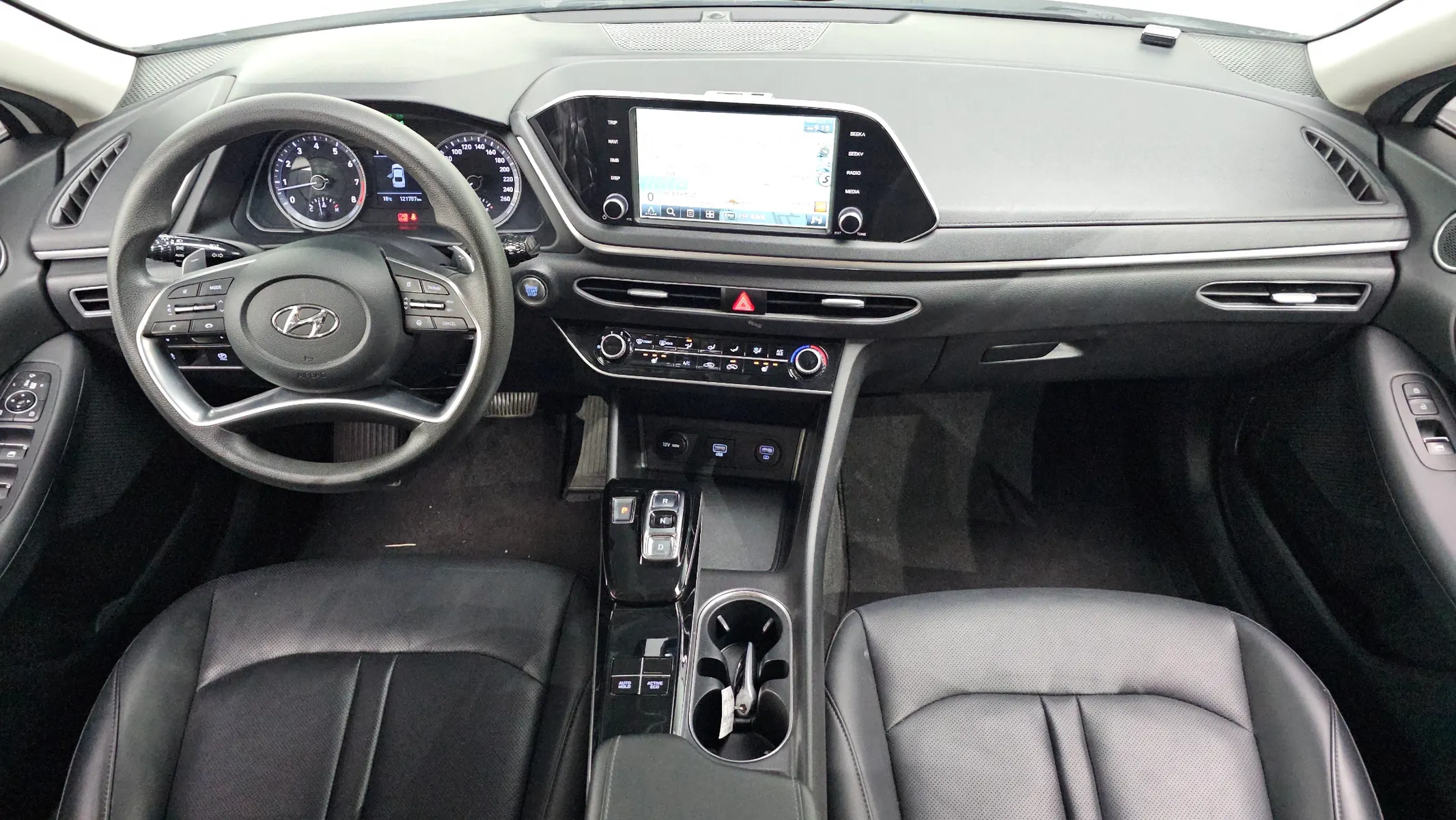 Hyundai (DN8) 2.0 LPG() 2020 4/5
