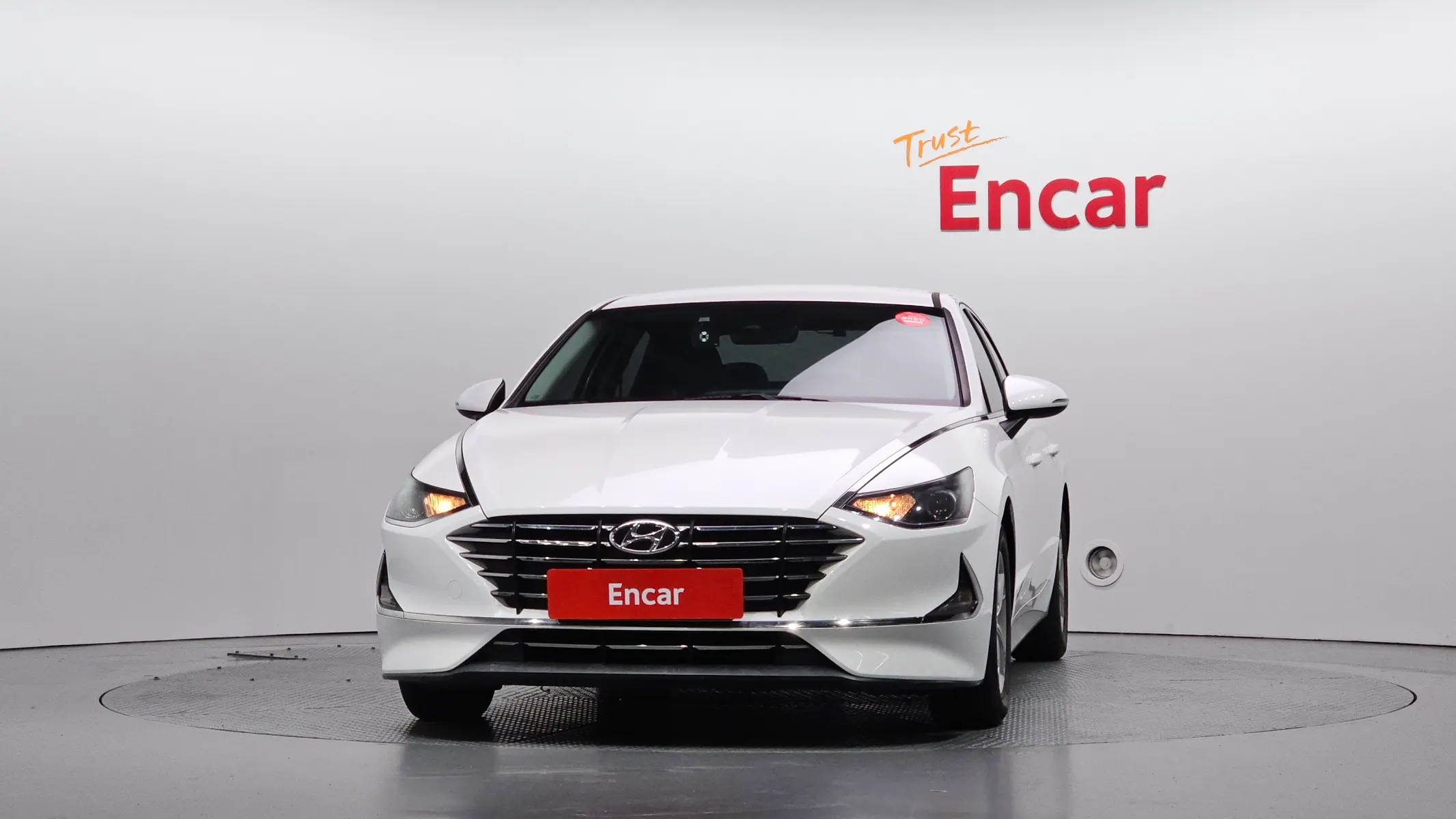 Hyundai (DN8) 2.0 LPG() 2020 2/5