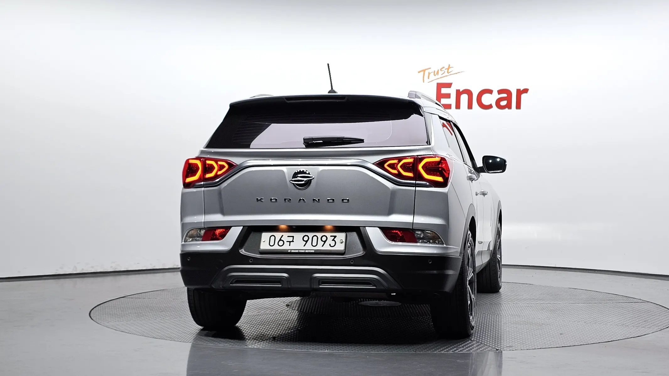 KG Mobility 뷰티풀 코란도 1.6 2WD 2019 3/5