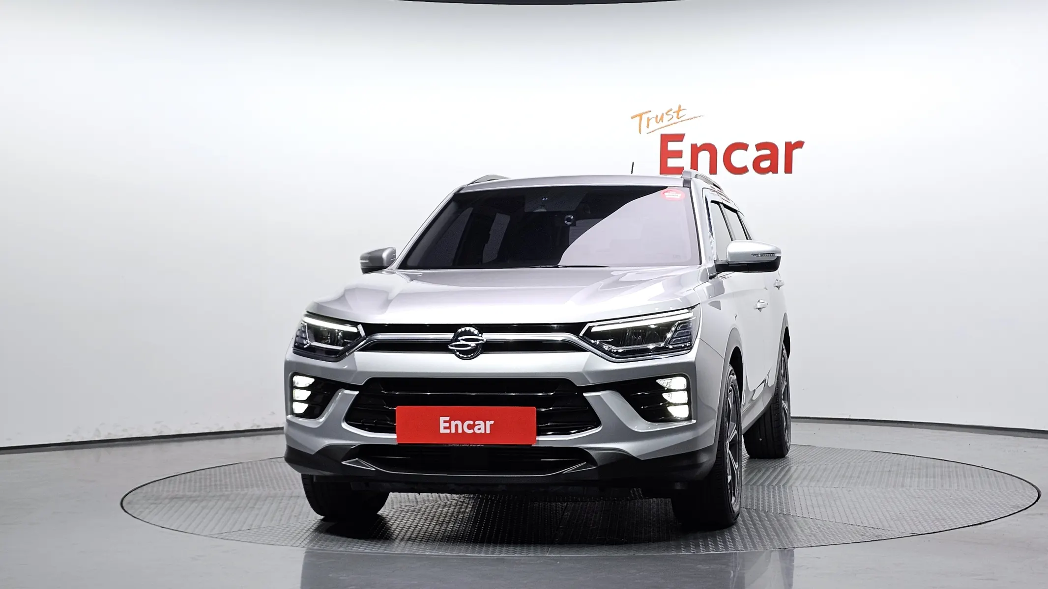KG Mobility 뷰티풀 코란도 1.6 2WD 2019 2/5