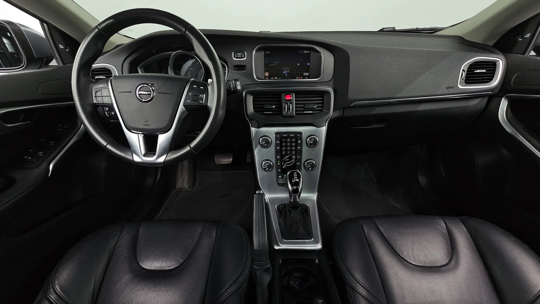 Volvo V40 D3 2017 4/5