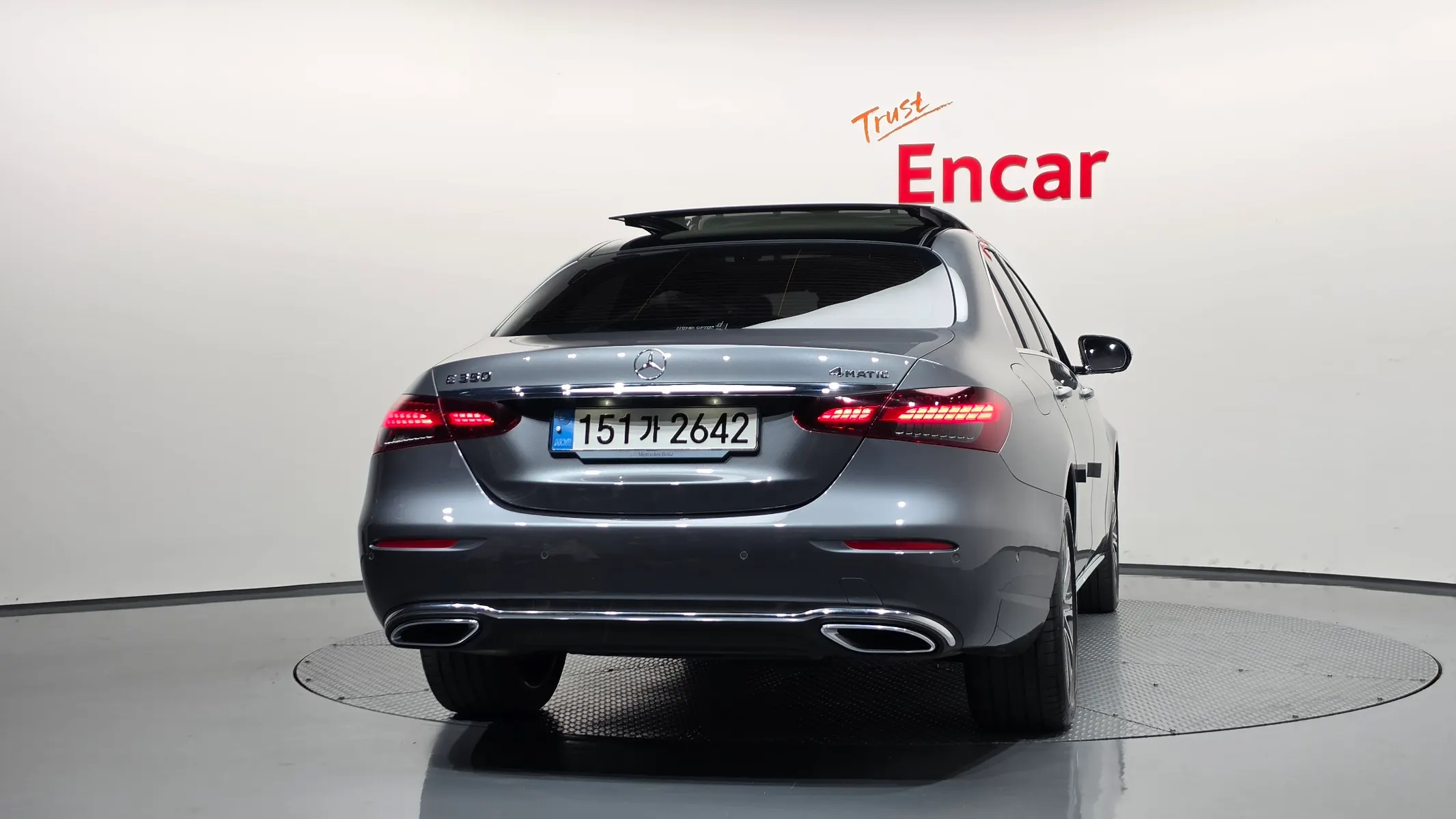 Mercedes-Benz E-Class W213 E350 4MATIC 2023 3/35
