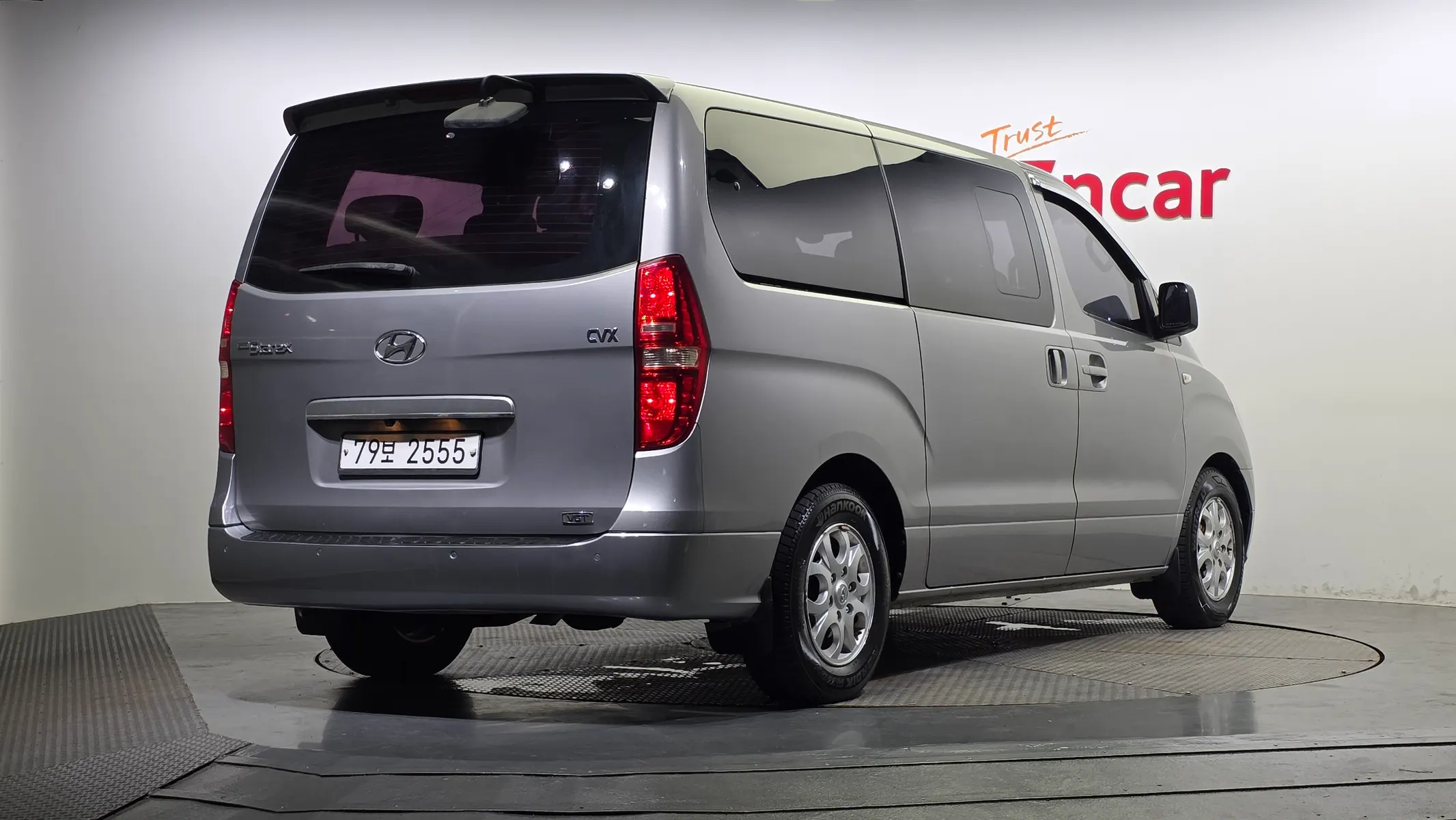 Hyundai Grand Starex 12 2013 2/21