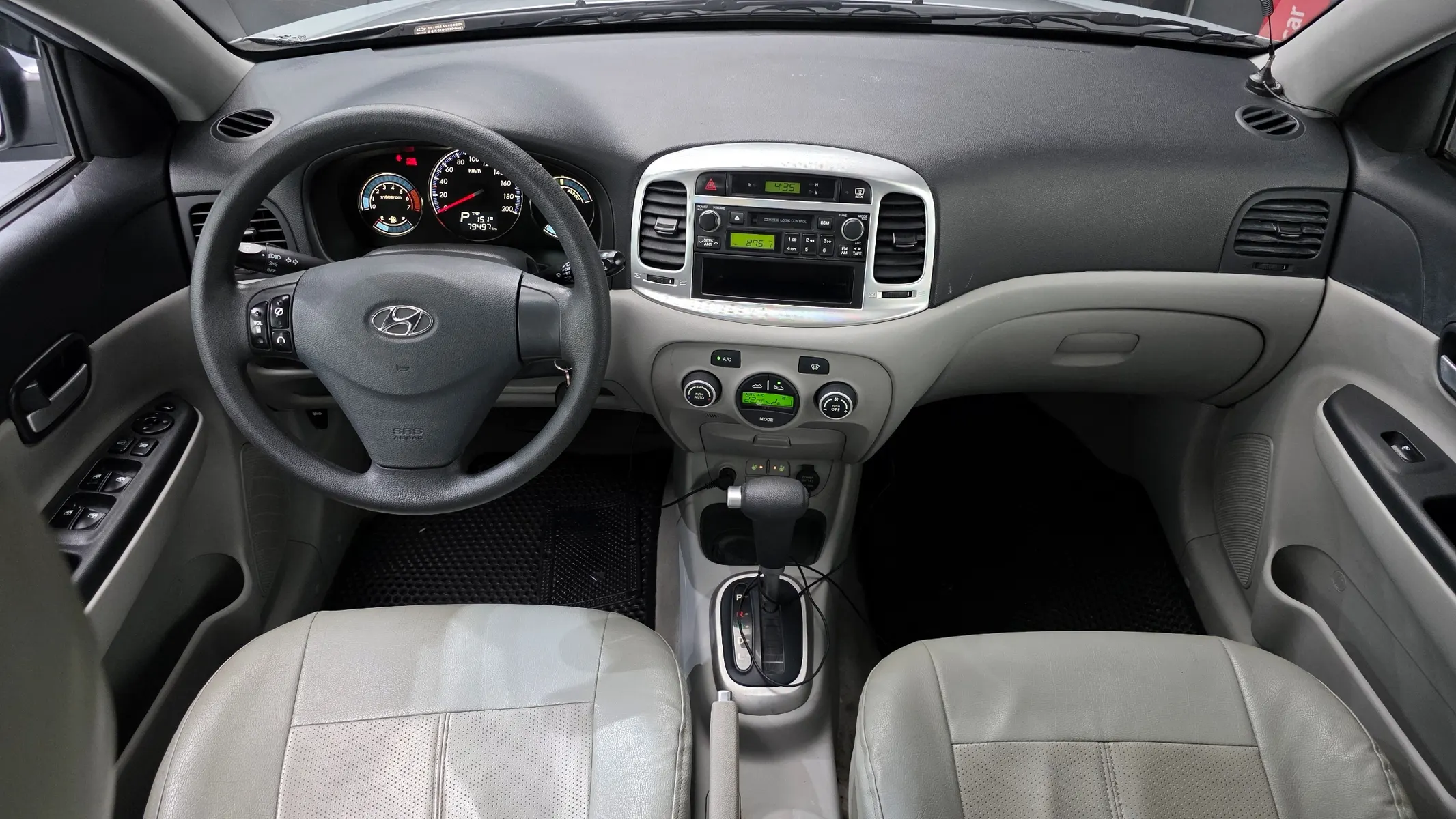 Hyundai () 2007 4/5