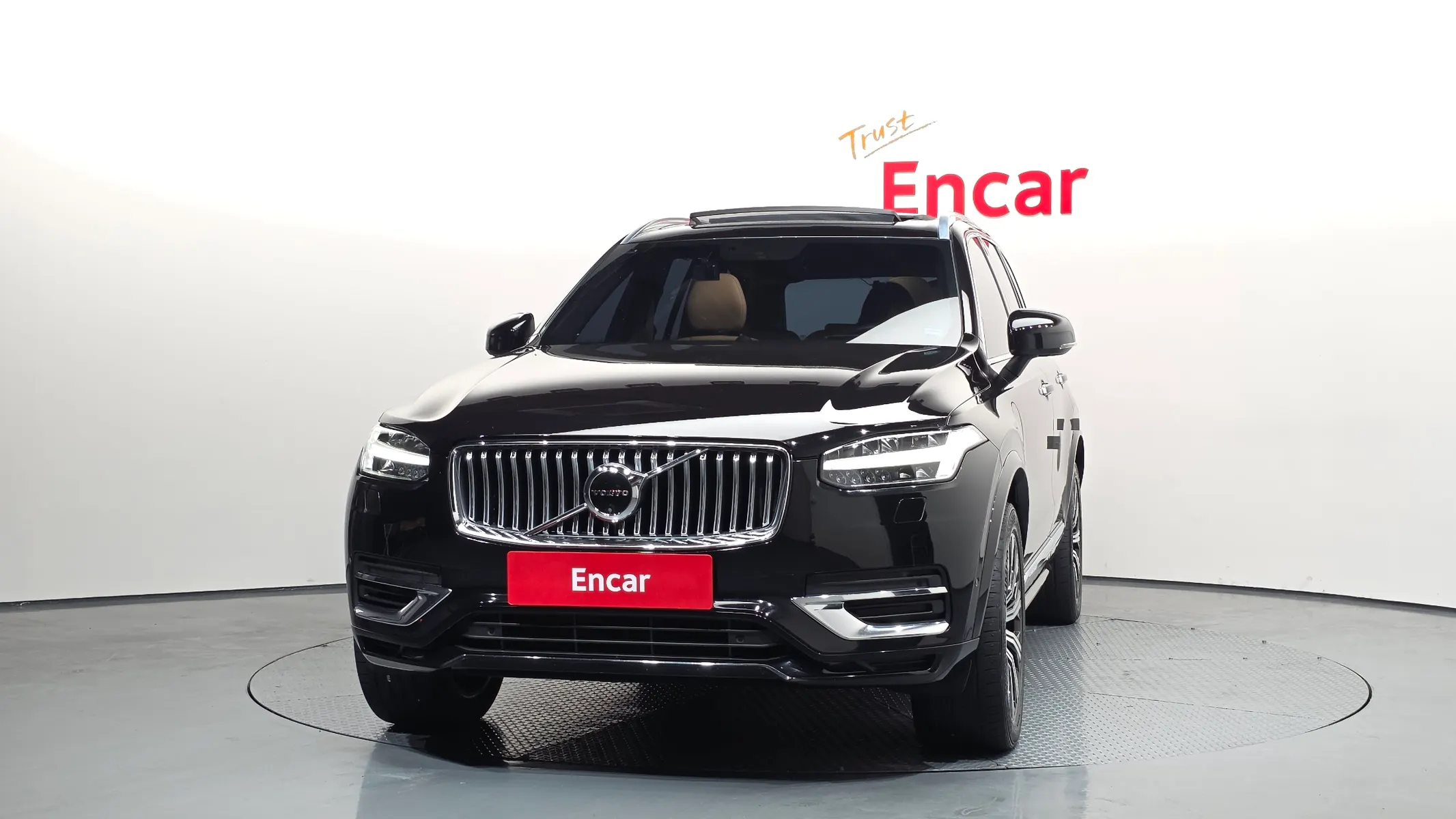 Volvo XC90 2 T8 2021 2/5