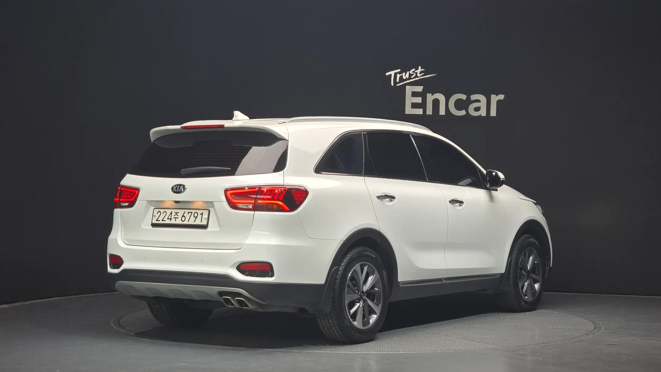 Kia 쏘렌토 2.0 2WD 2019 2/21