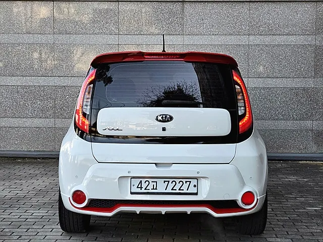 Kia 쏘울 1.6 GDi 2015 3/5