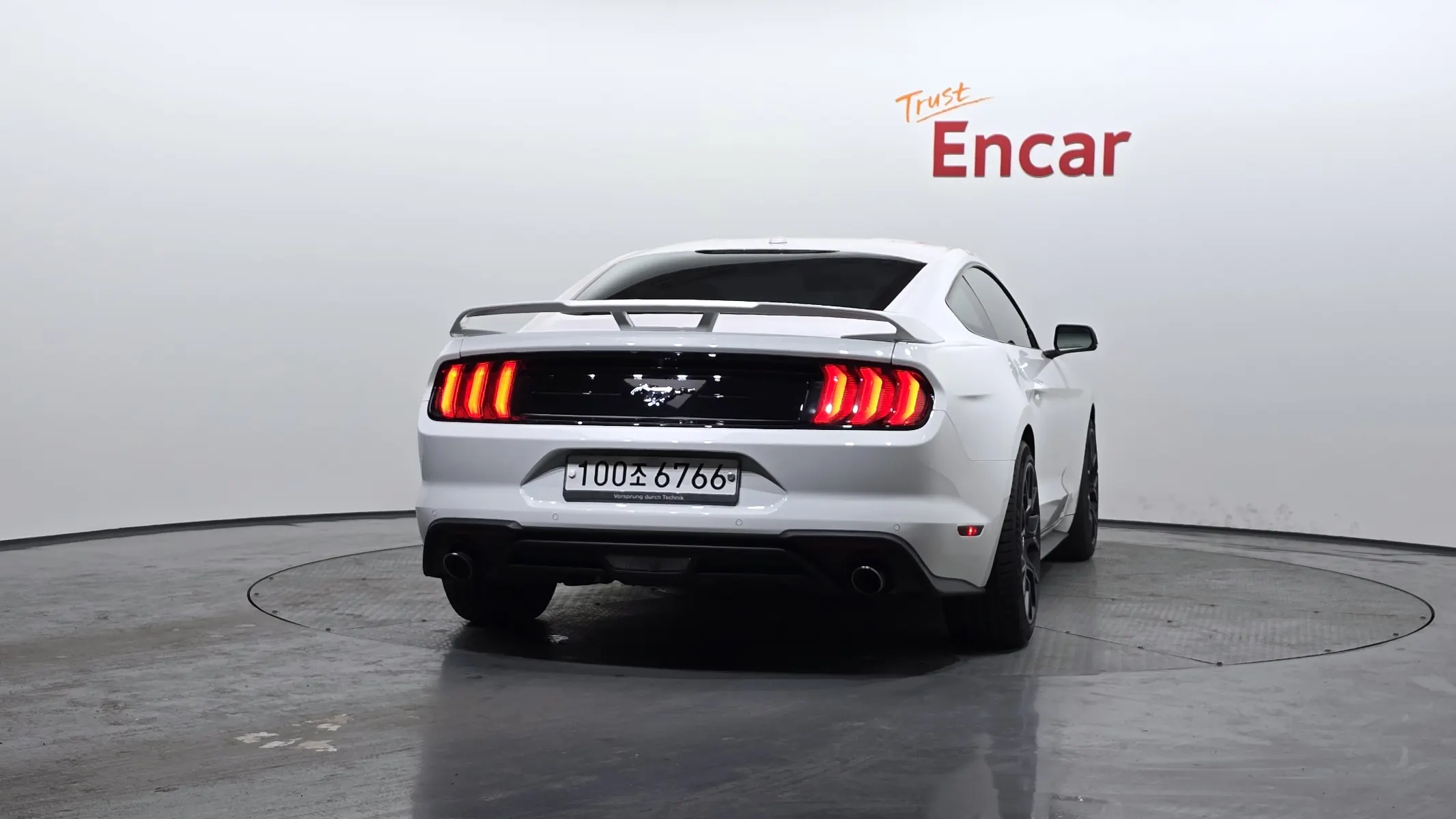 Ford 머스탱 2019 3/5