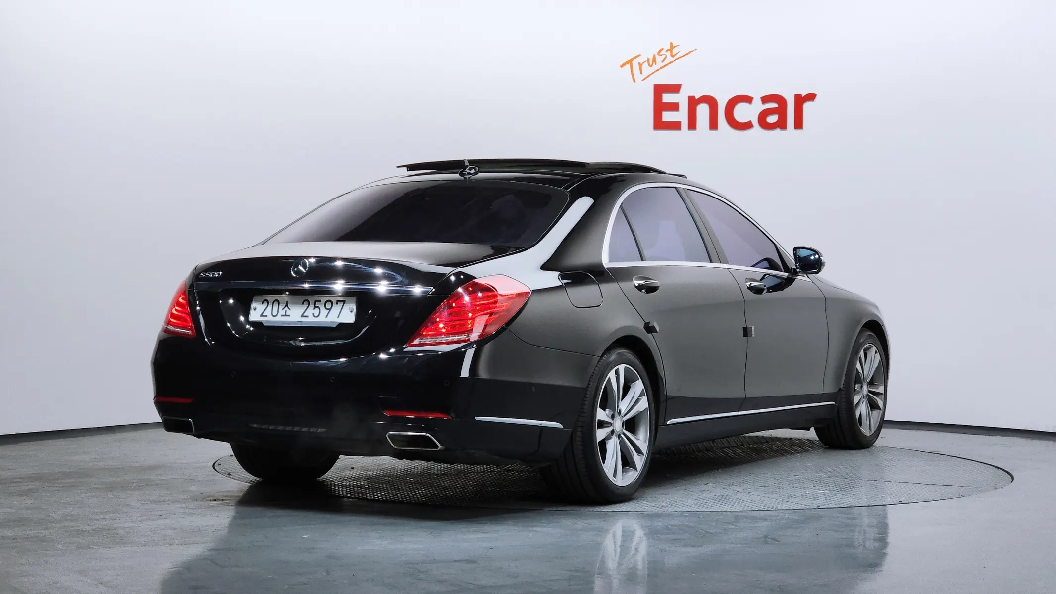 Mercedes-Benz S-Class W222 S500L 2015 2/21