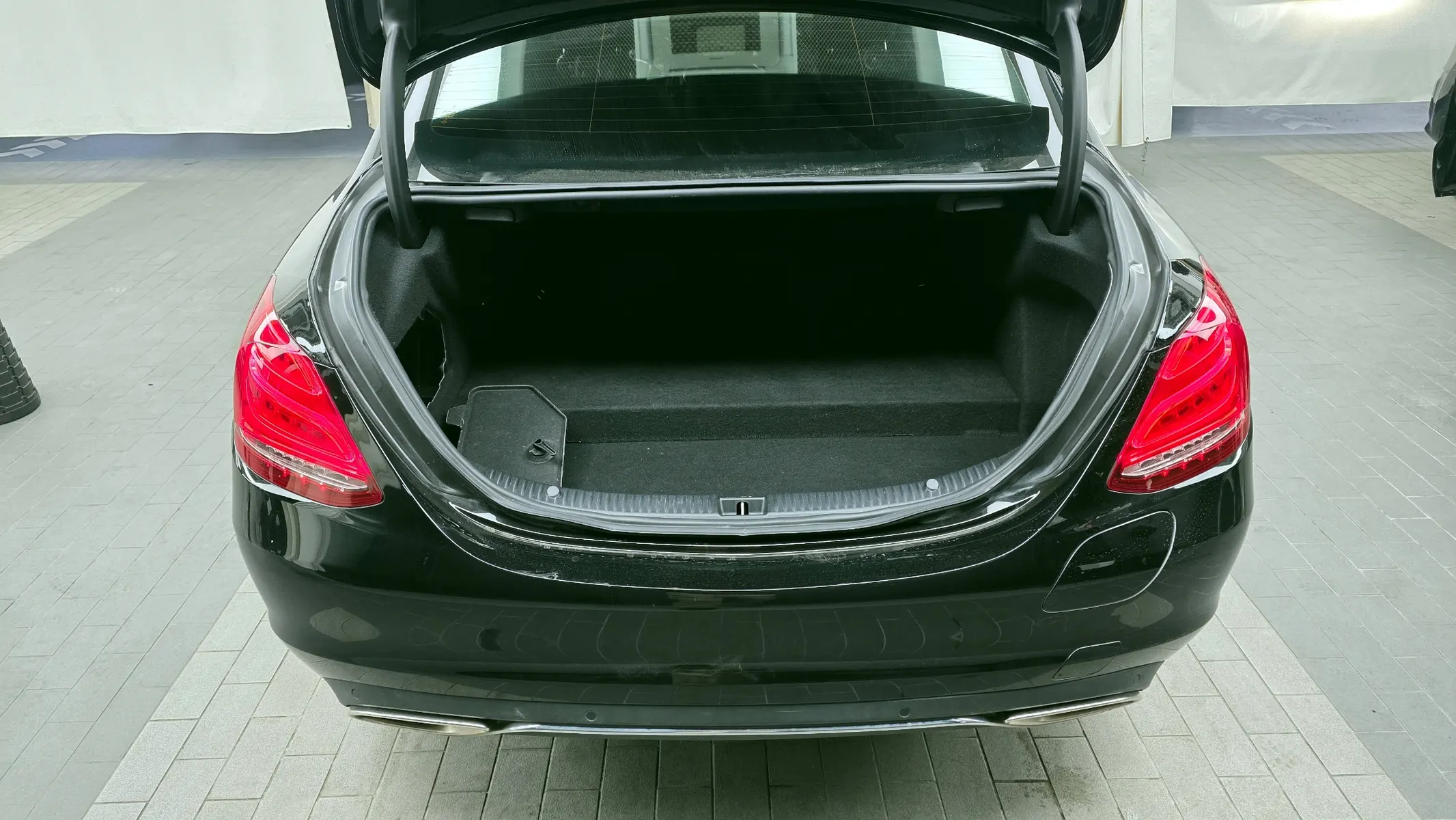Mercedes-Benz C-Class W205 C350e 2018 20/21