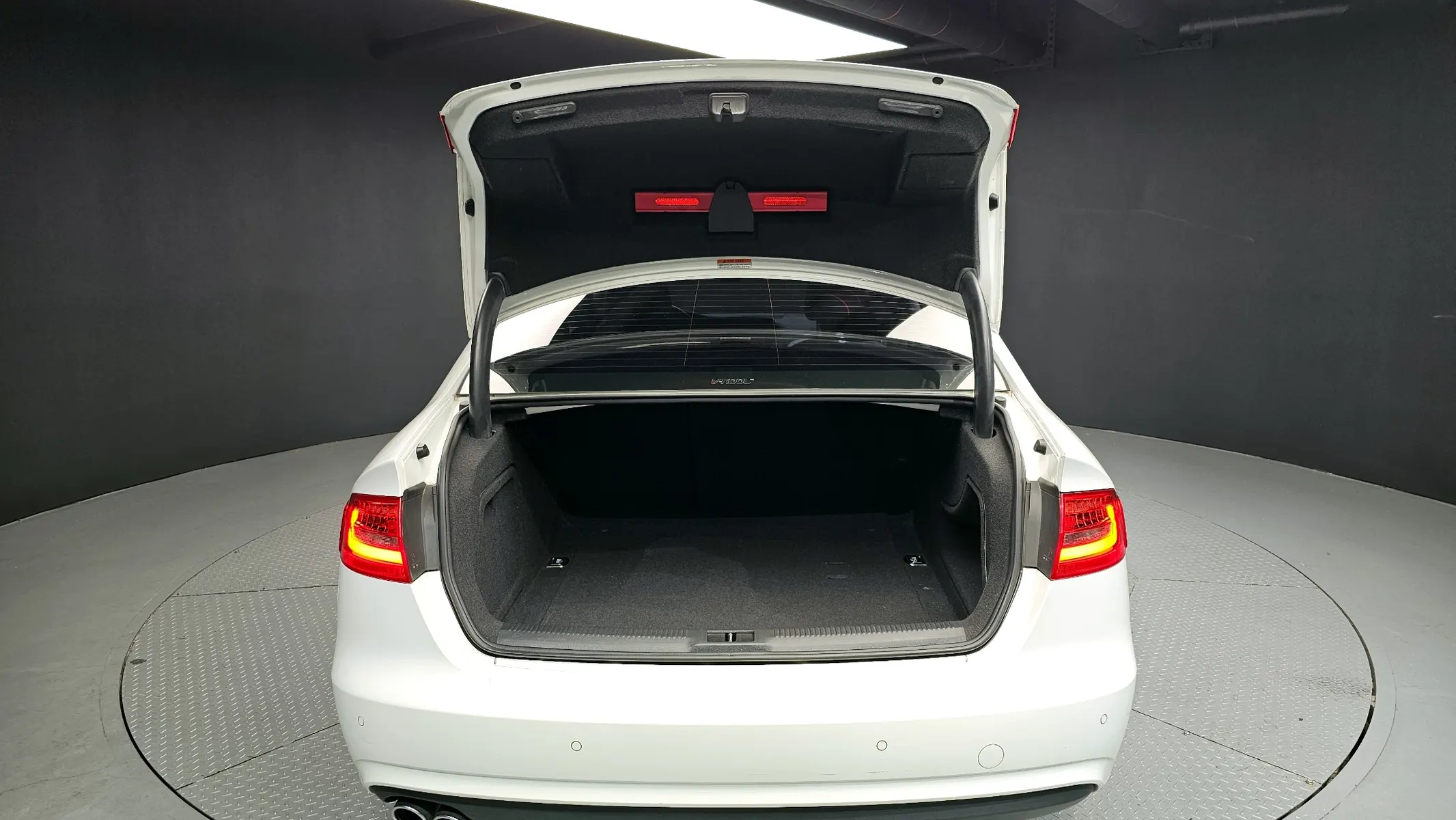 Audi A4 30 TDI 2015 20/21