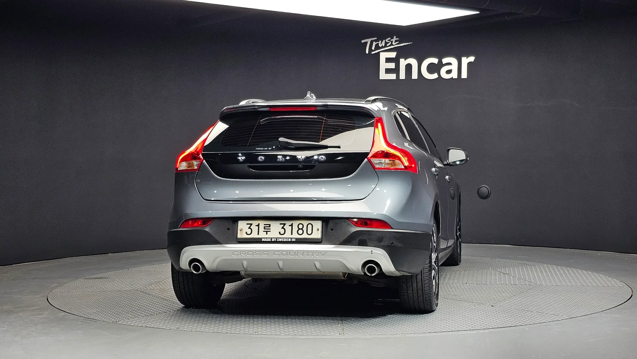 Volvo V40 D3 2018 3/5