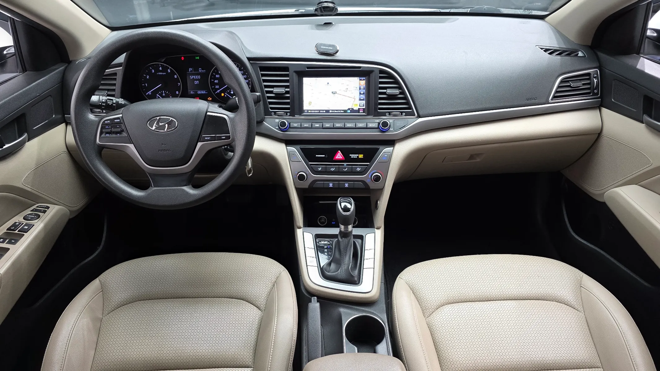 Hyundai AD 1.6 GDI 2016 4/5