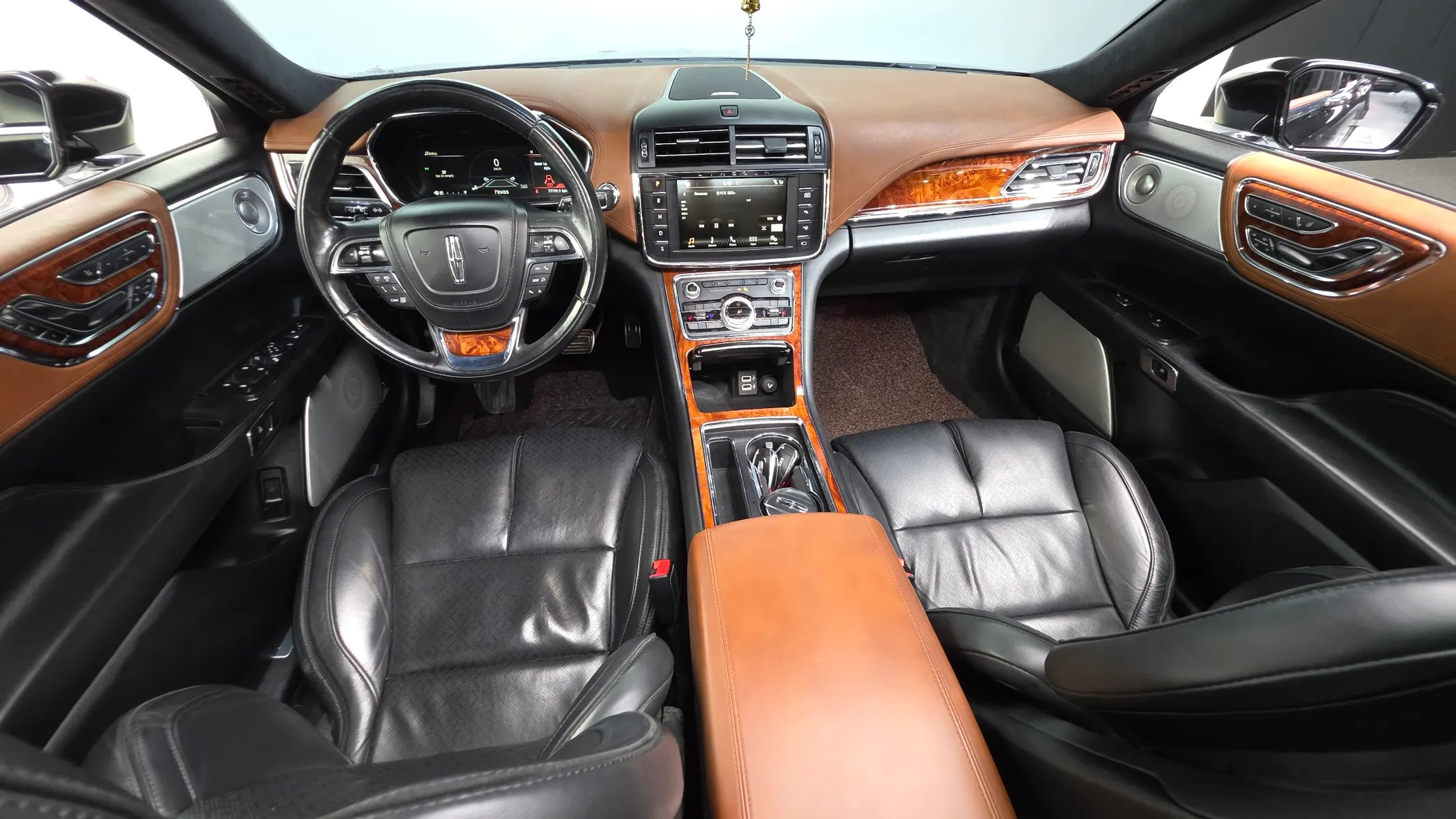 Lincoln 10 3.0 AWD 2017 4/5
