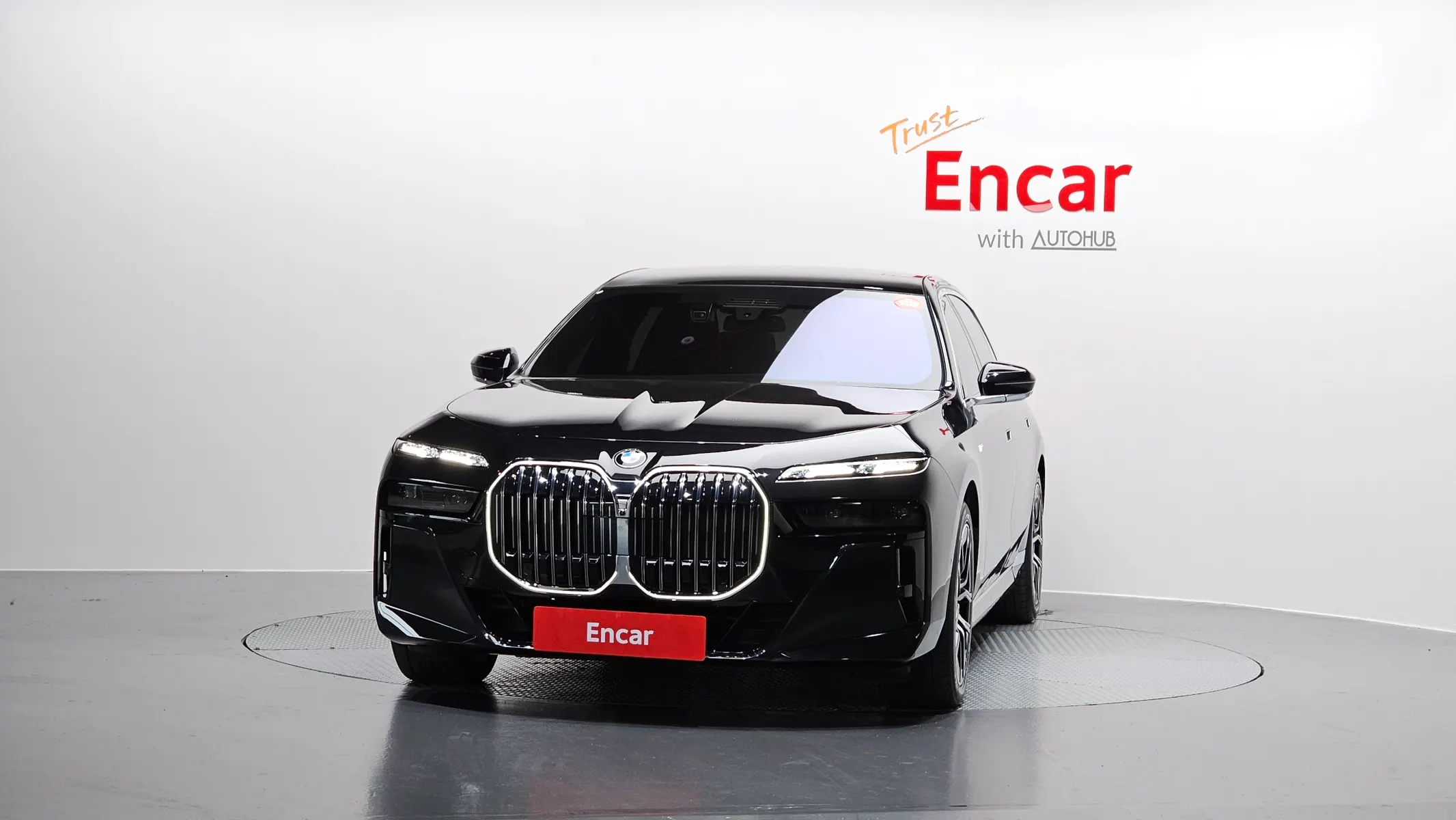 BMW 7 Series (G70) 740i xDrive M 2025 3/34