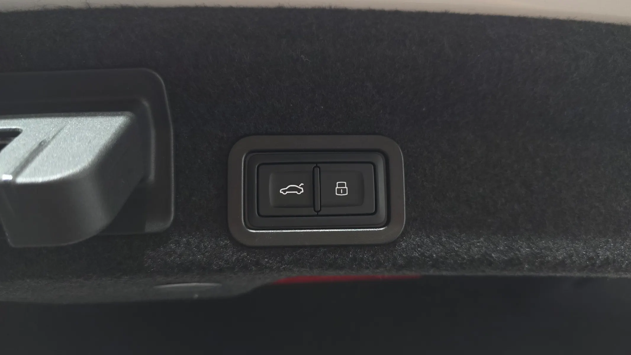 Audi A6 (C8) 45 TFSI 2022 32/33