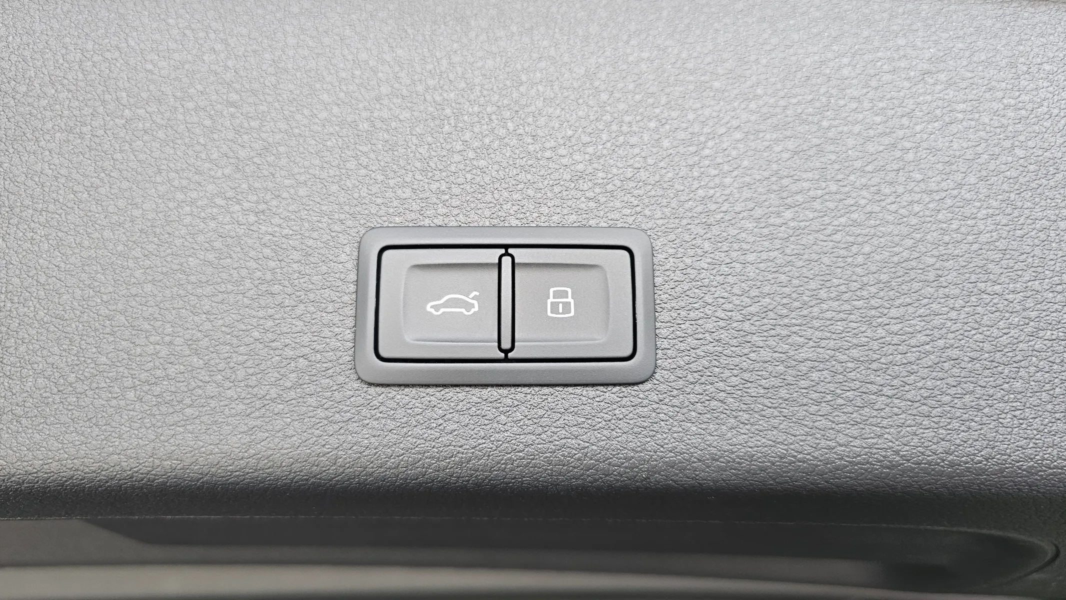 Audi e- 50 2021 34/35