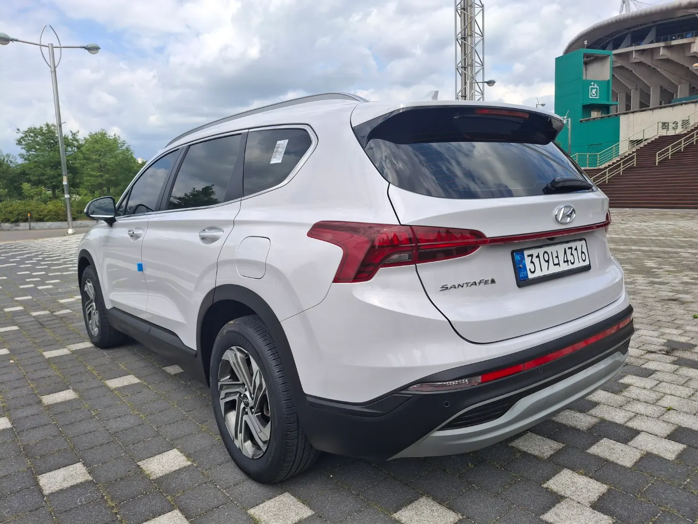 Hyundai 싼타페 2.2 2WD 2022 4/5
