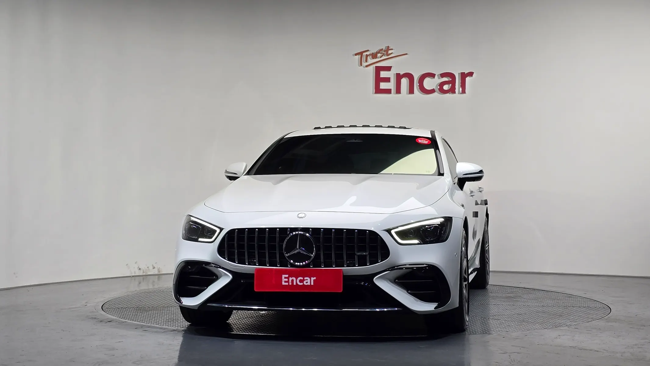 Mercedes-Benz AMG GT 4 43 4MATIC+ 2024 3/35